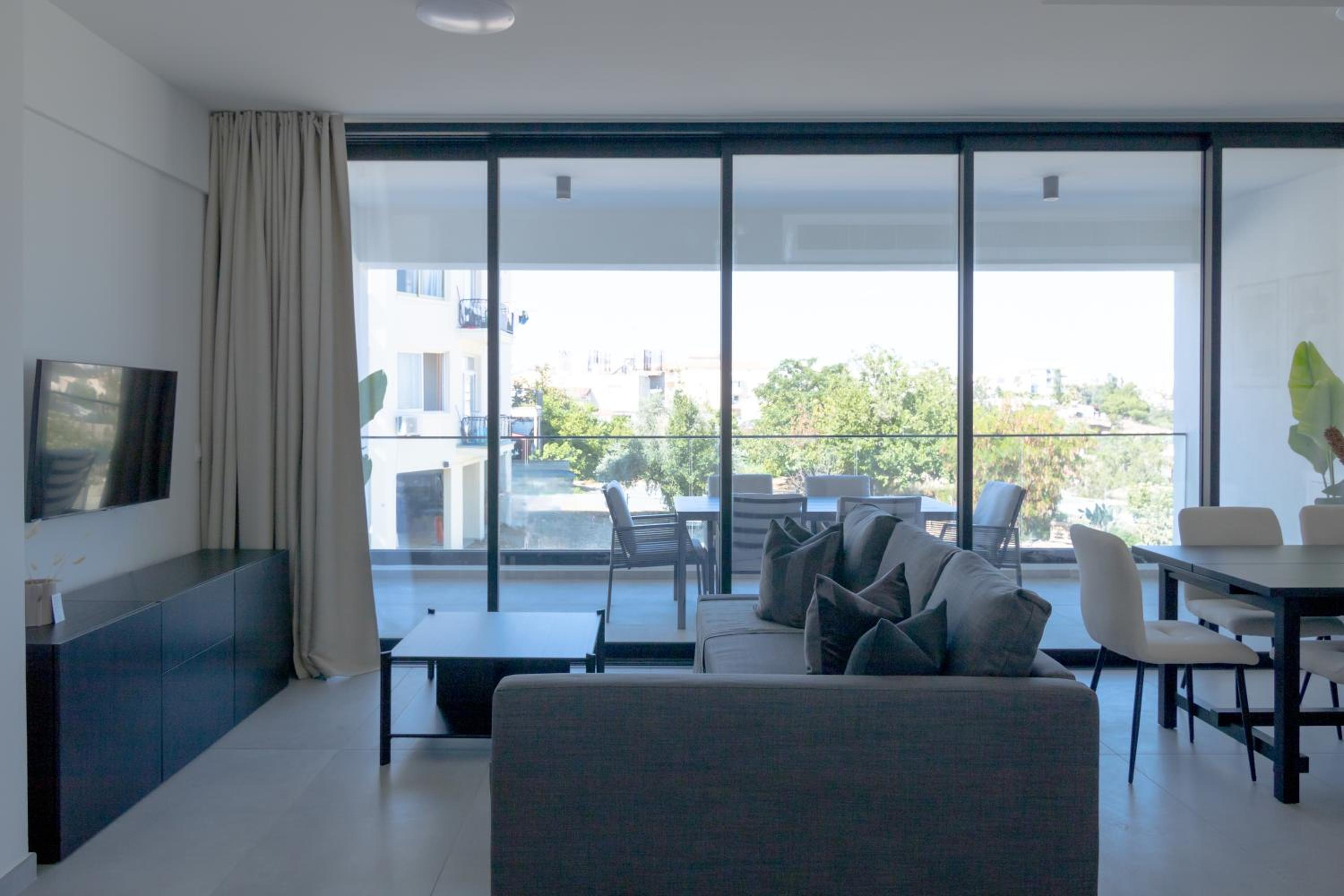 Phaedrus Living White Hills Suites Panoramic View