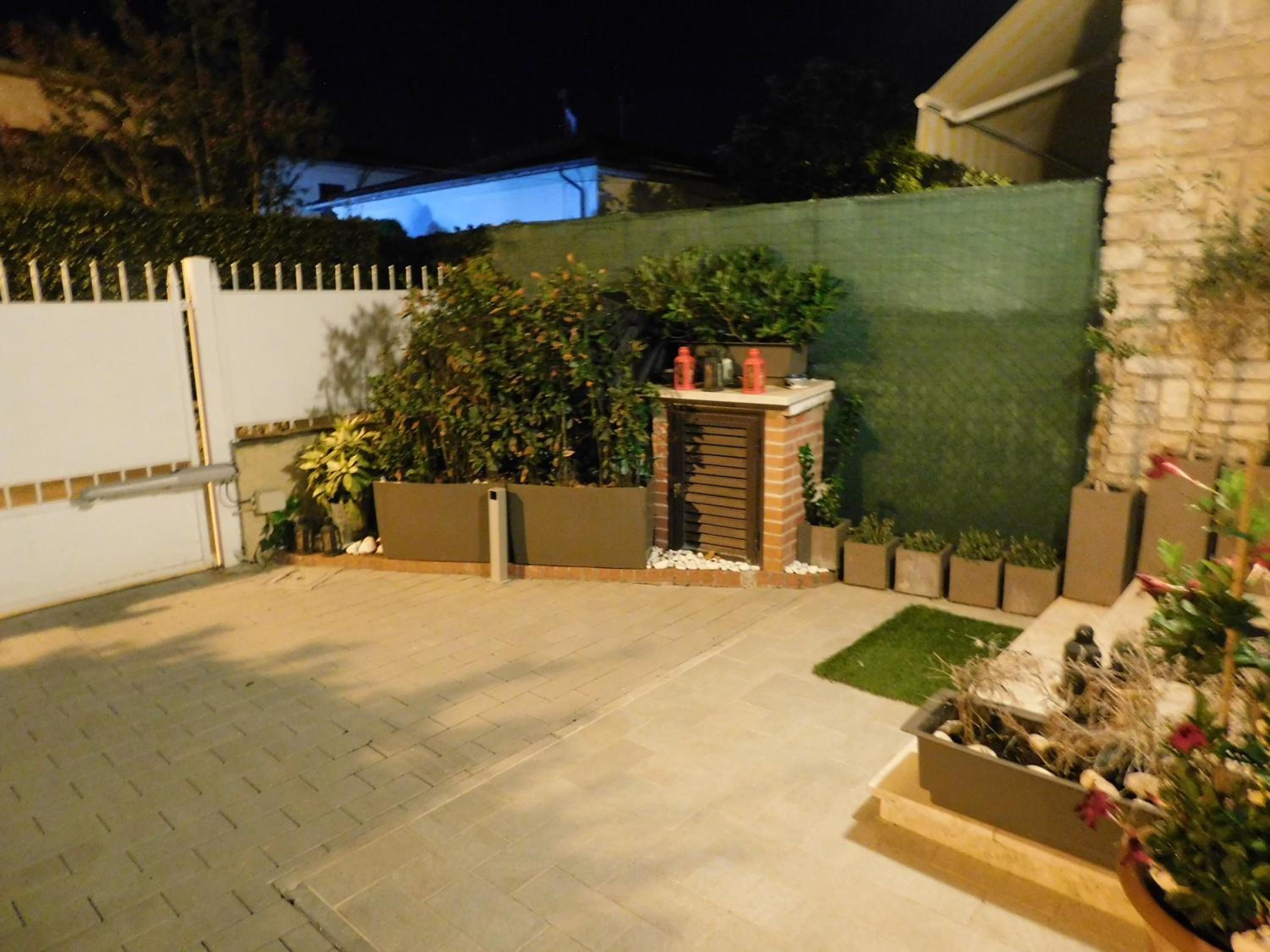 Photo 45