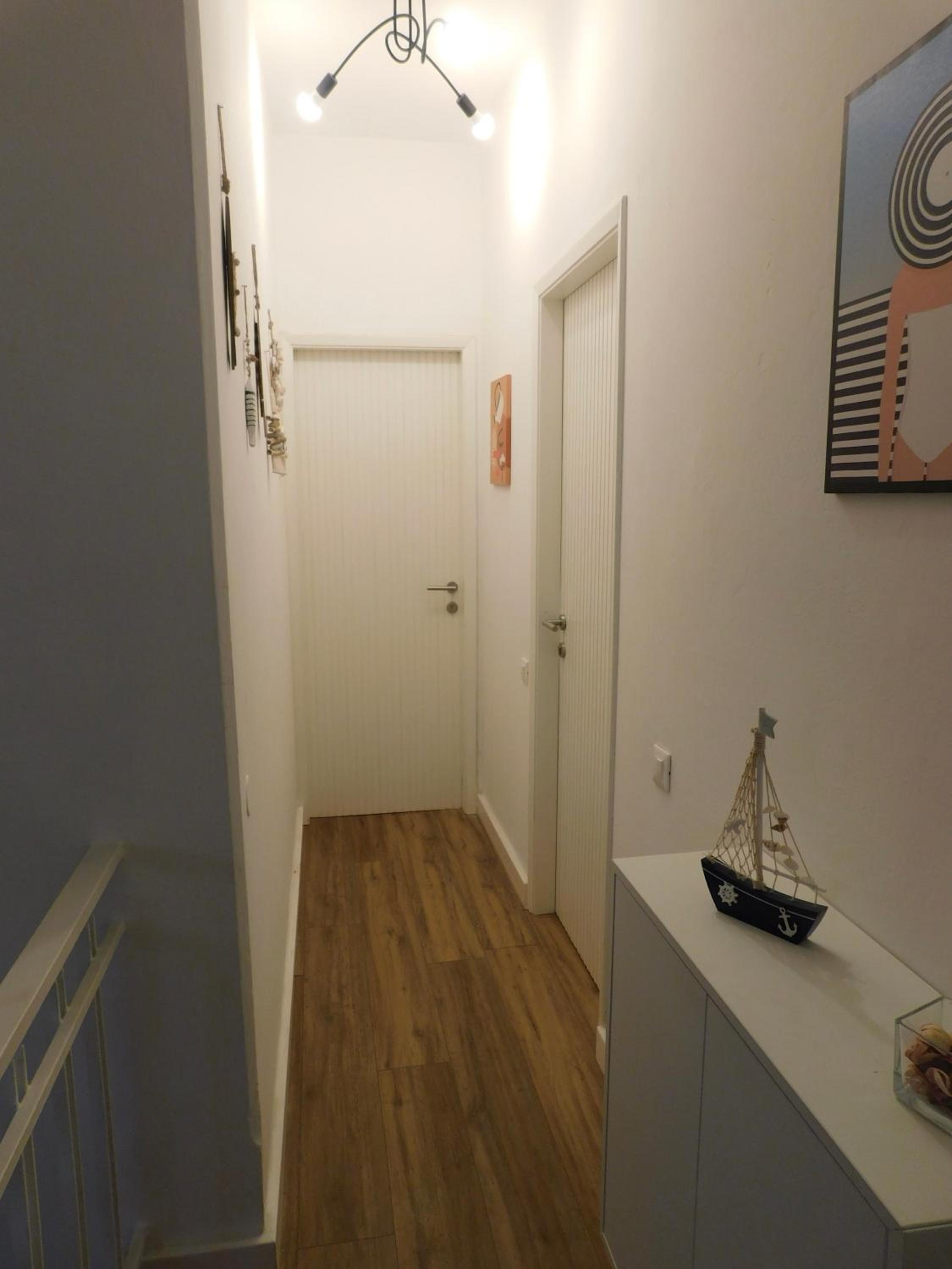Photo 51