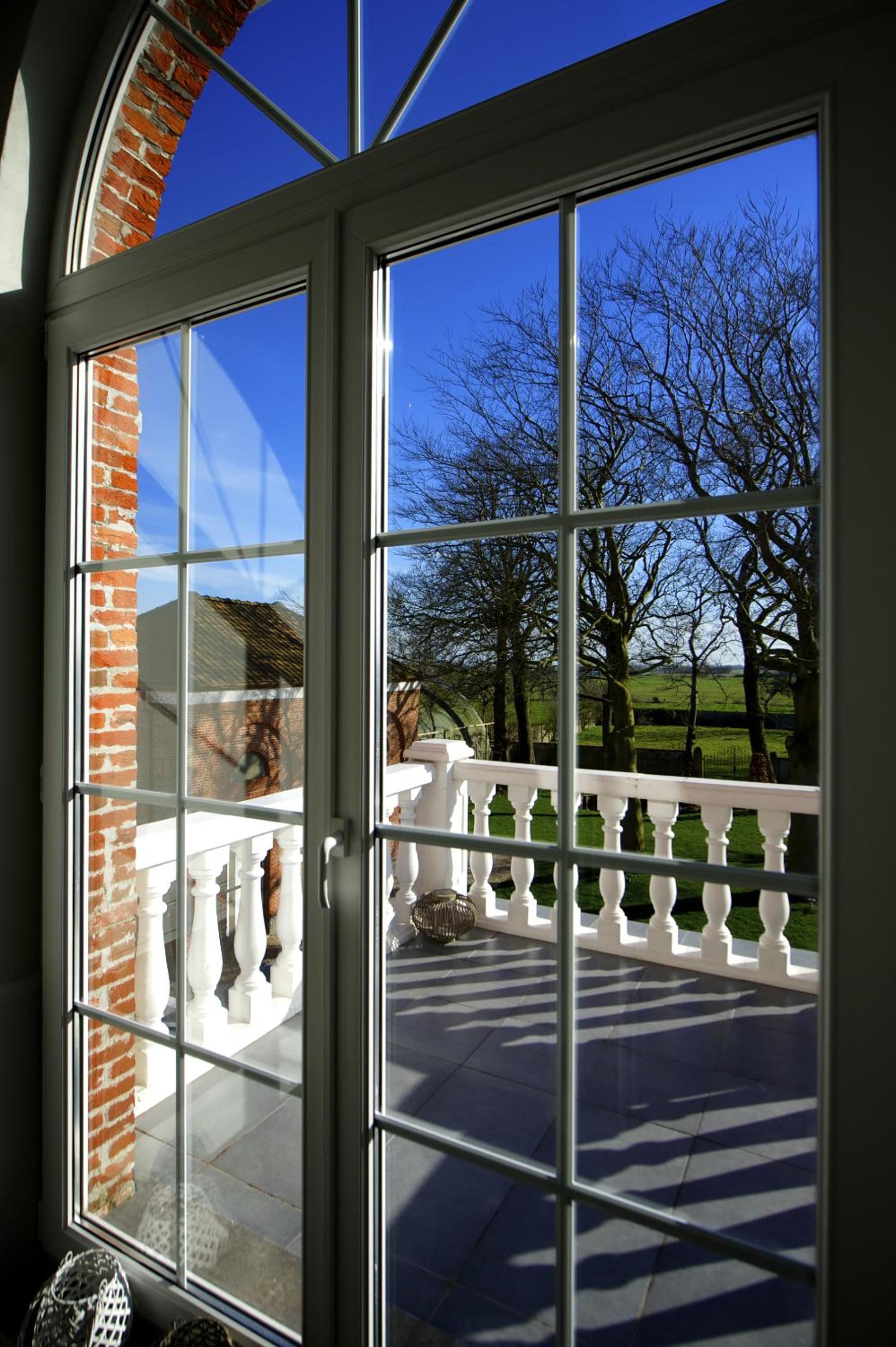 Le Petit Chateau Vaartdijk