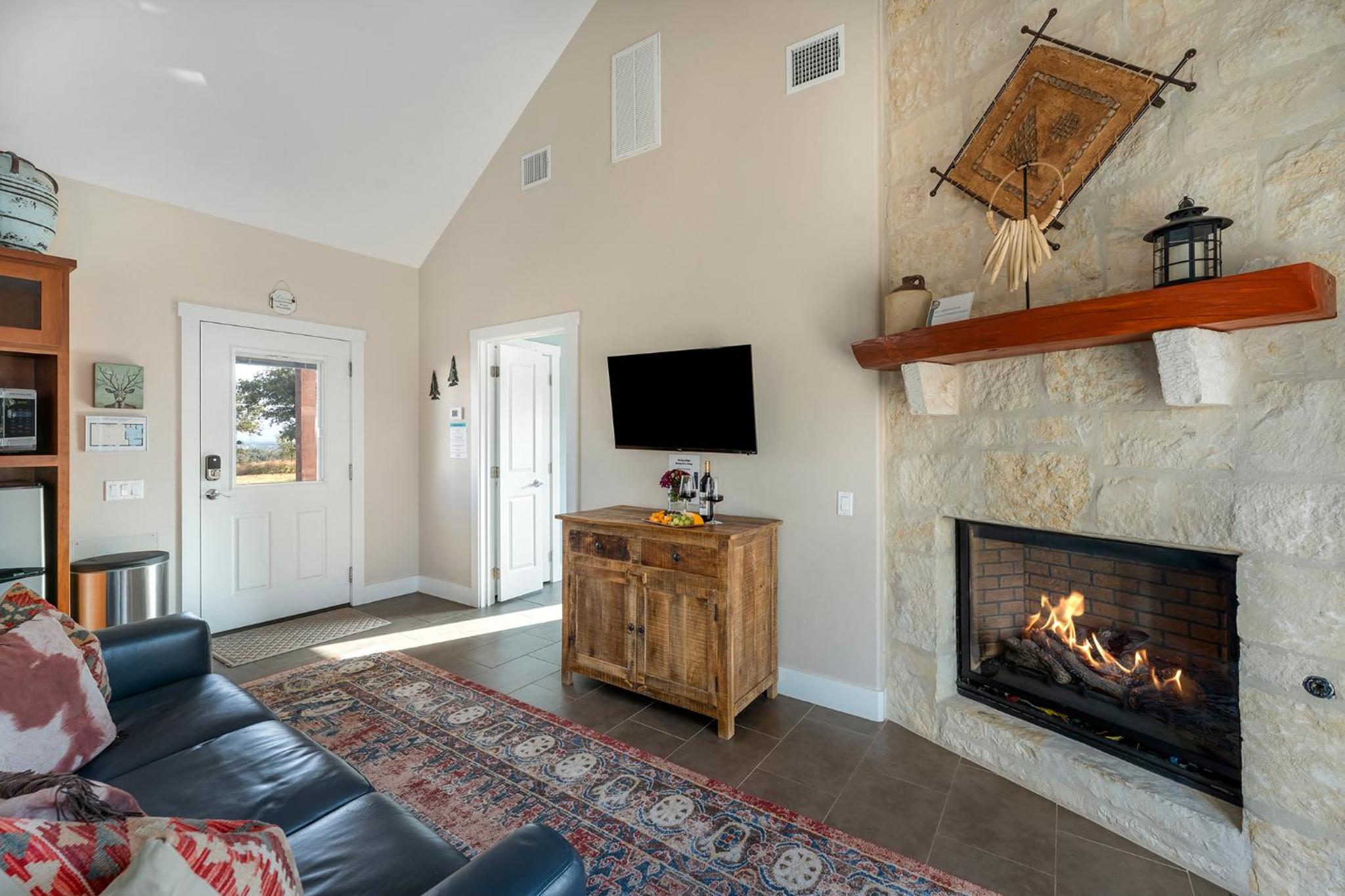 New! Luxury Cottage with Views Fireplace & Grill! view 5