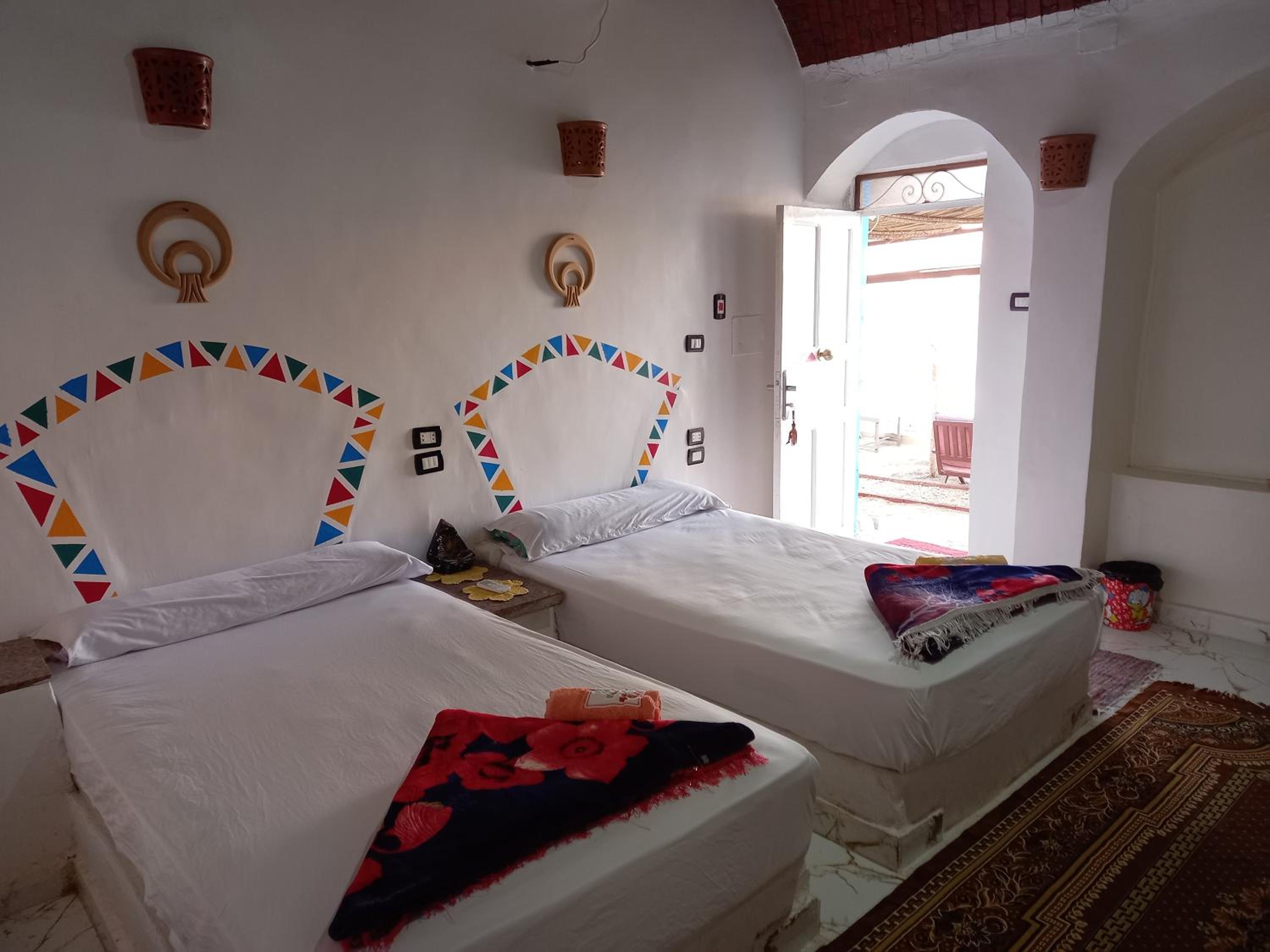 Amir Nile Guest house