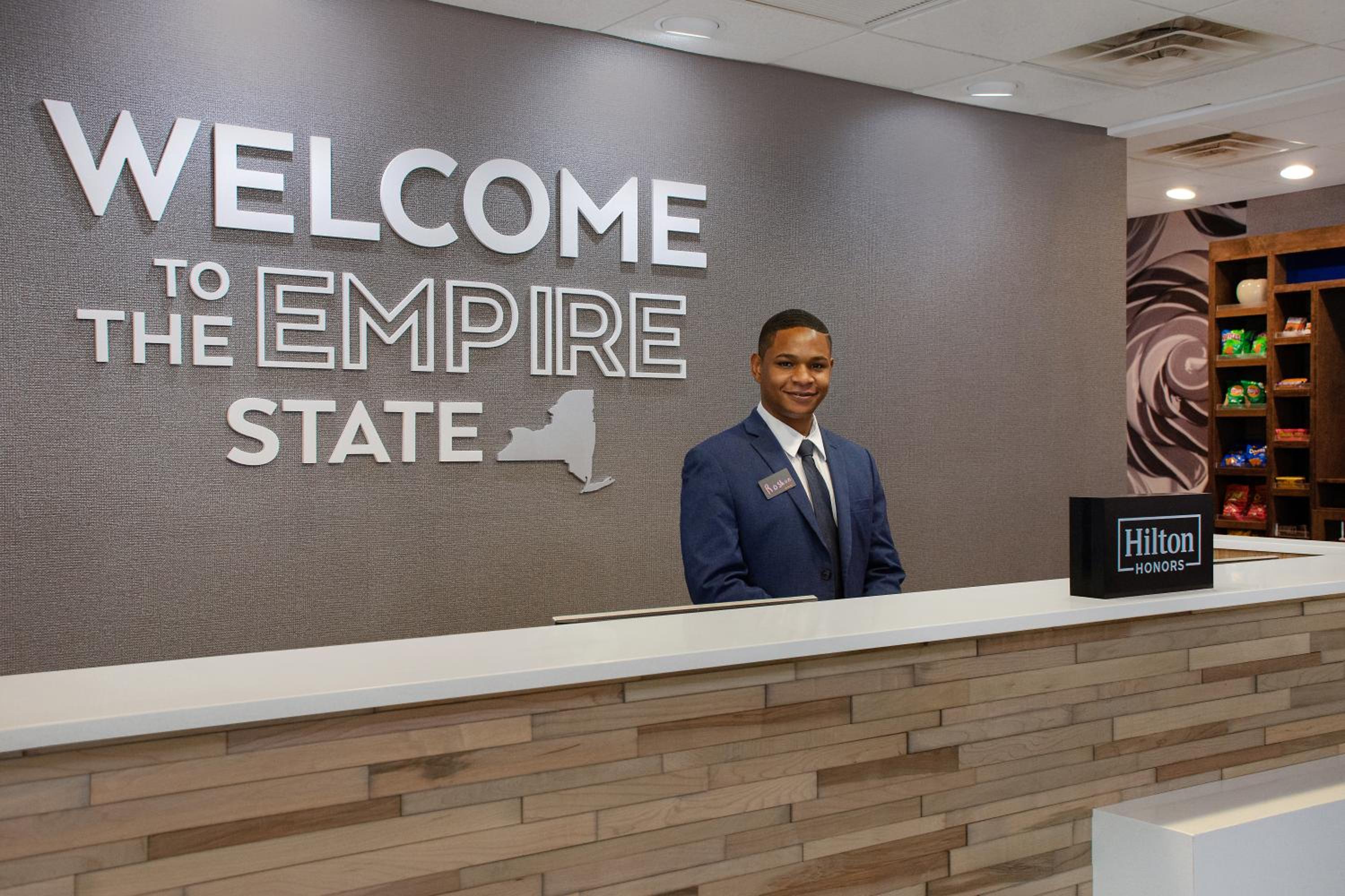 Hampton Inn Suites Yonkers - Property Image 18