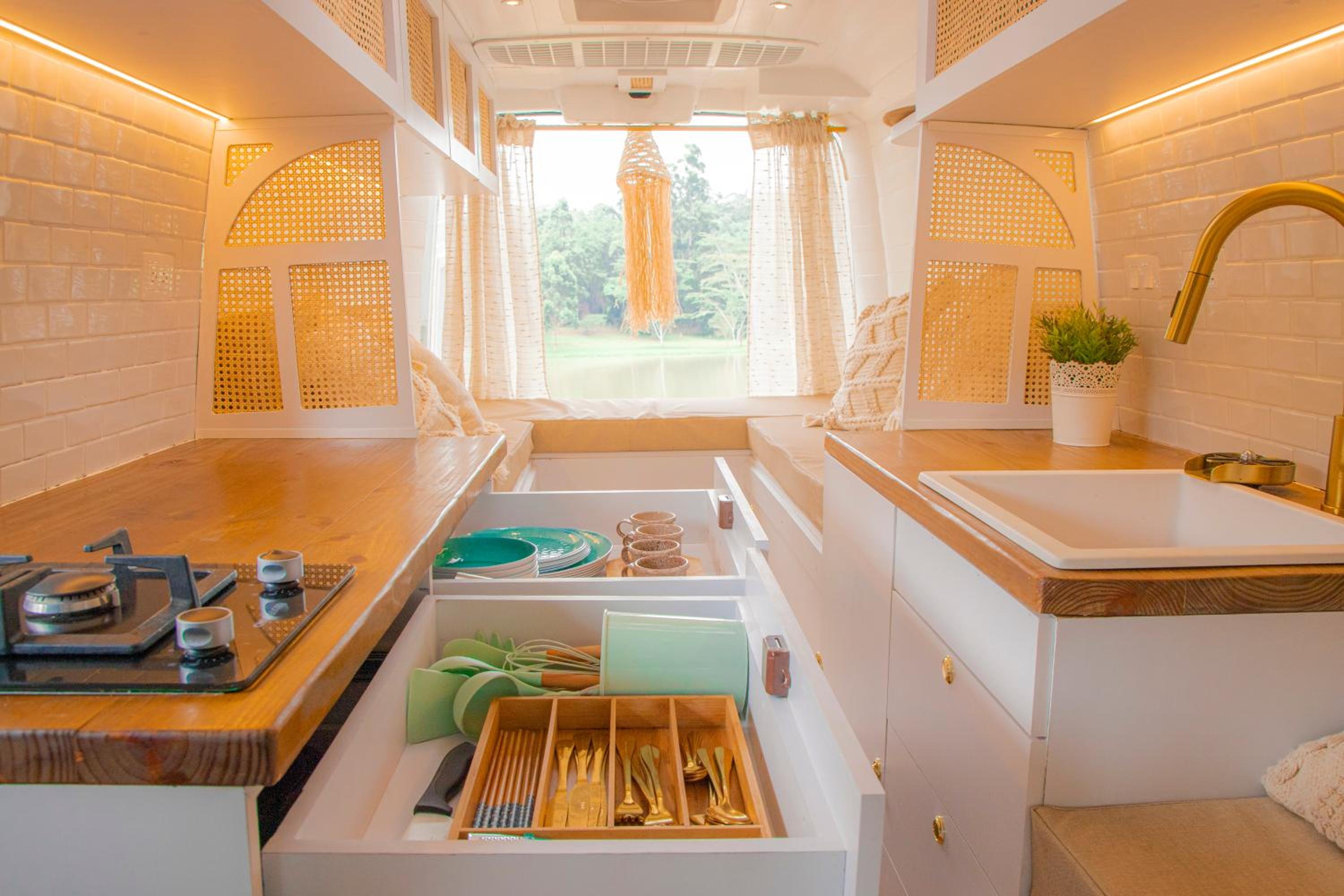 Campervan Bogota Rolling Suite