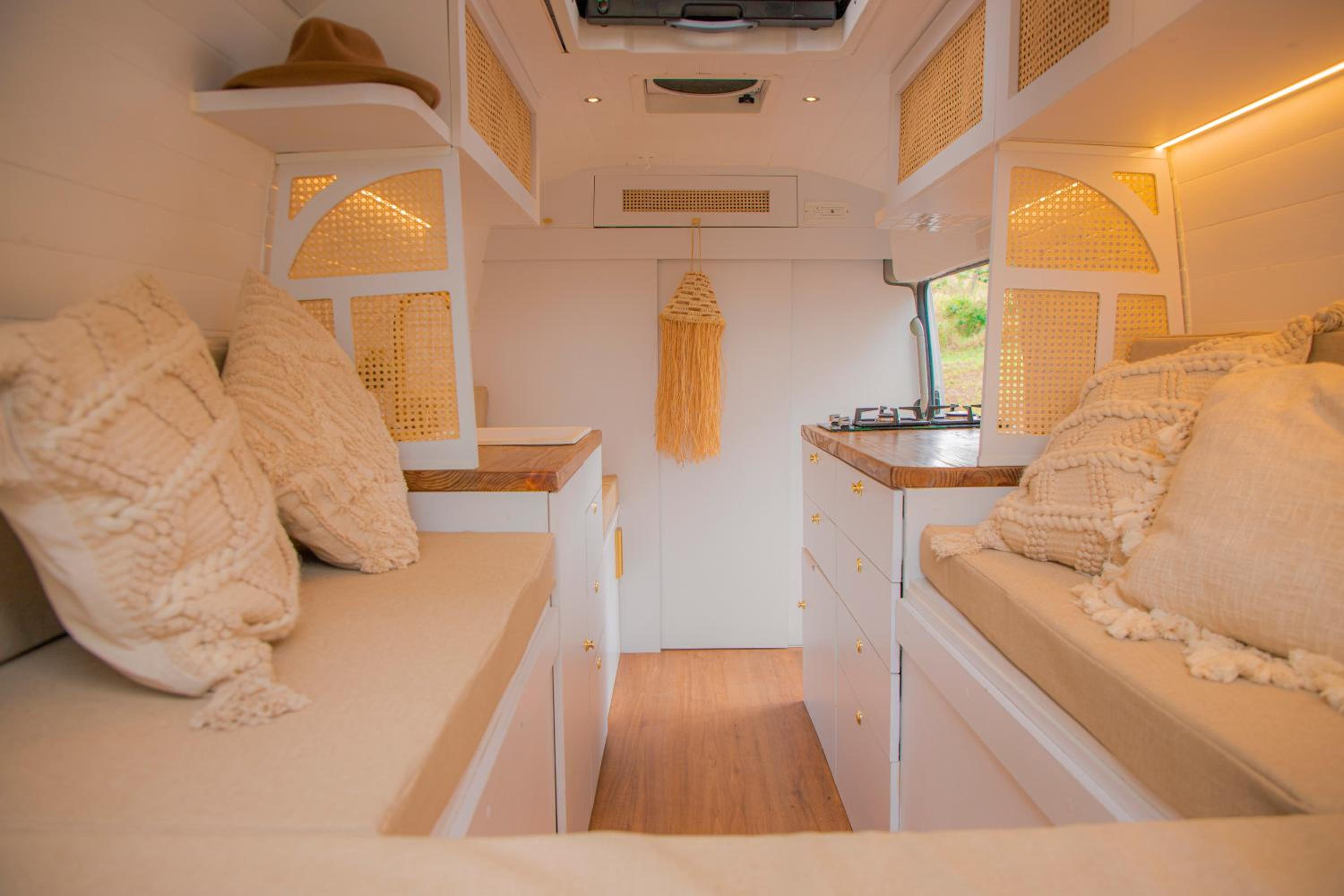 Campervan Bogota Rolling Suite