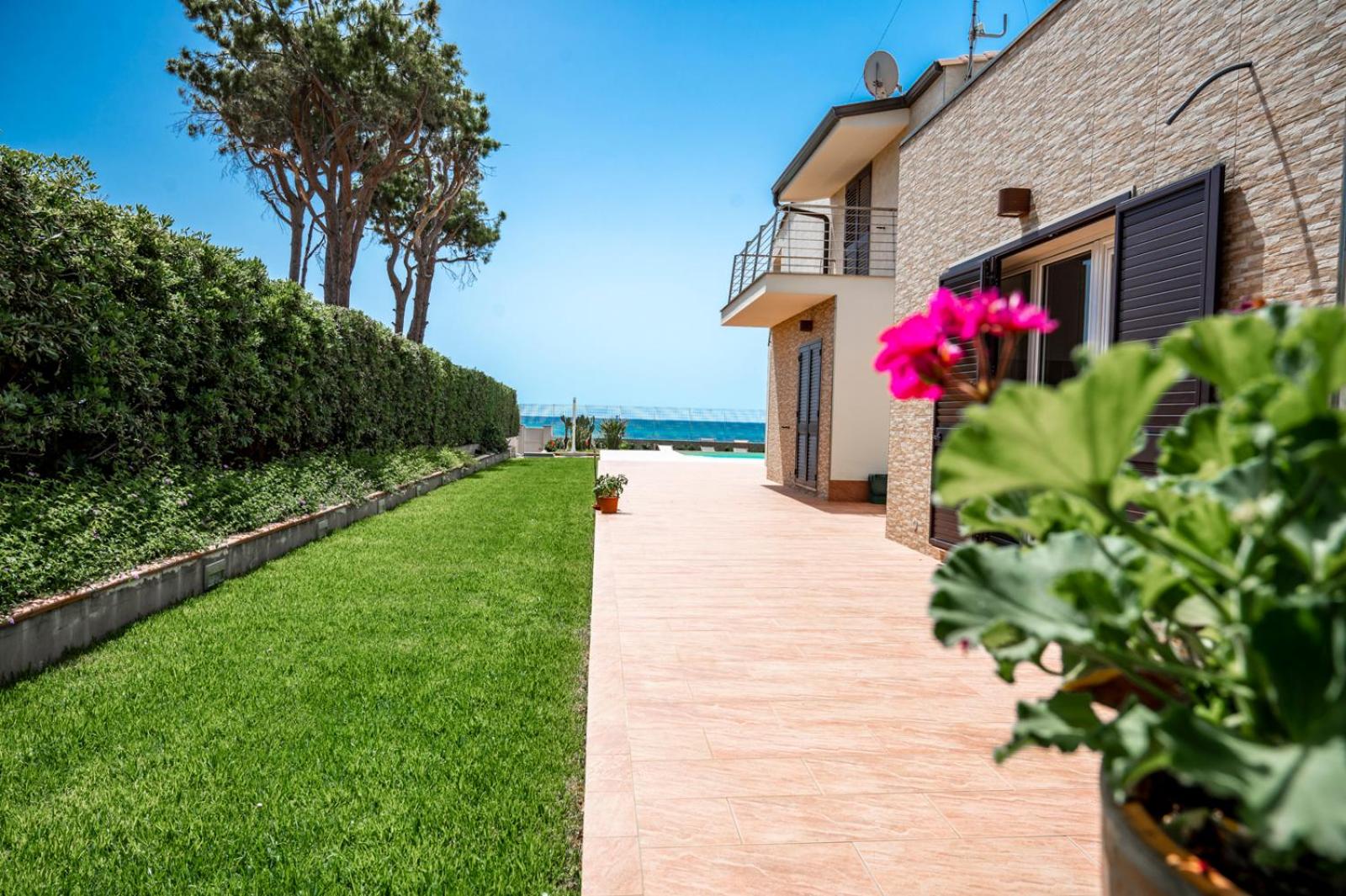 Villa Calliope Pool sea View