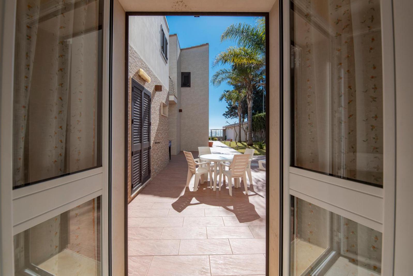 Villa Calliope Pool sea View