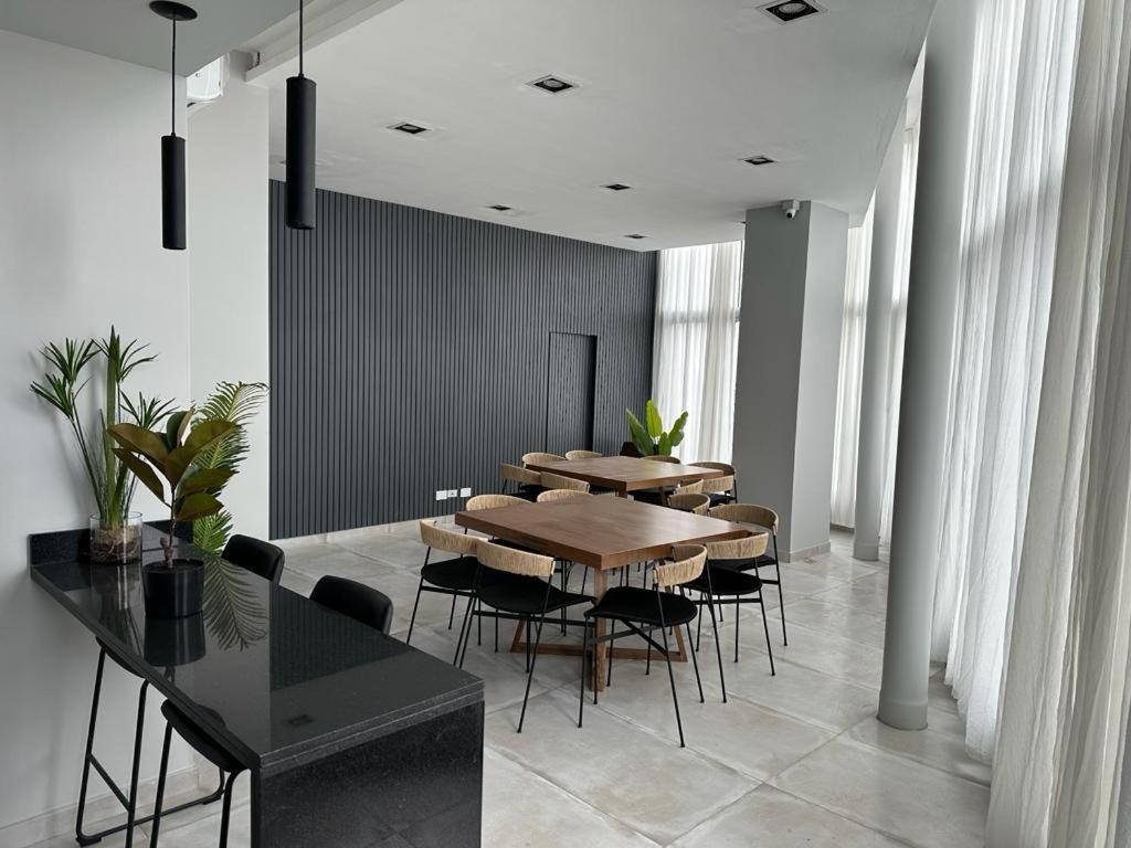 Penthouse a estrenar en Sofisticado Barrio y Edificio Nov 2023 Vista panorámica 100m2 Gimnasio Piscina Lujoso Salon de Fiestas