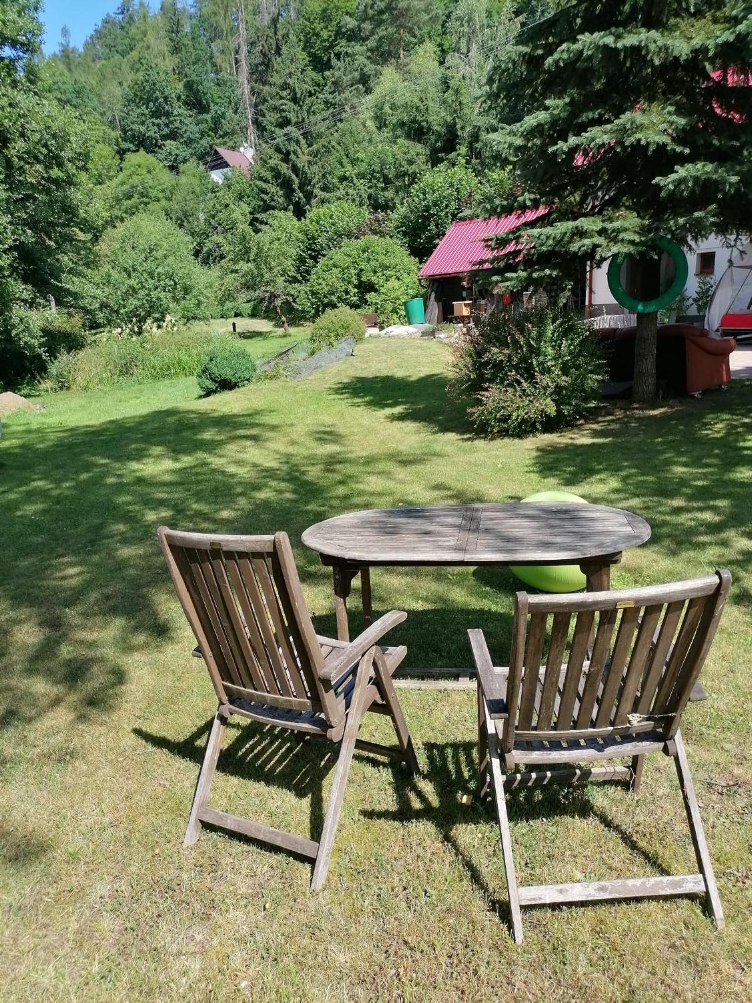 soukromí u cesty