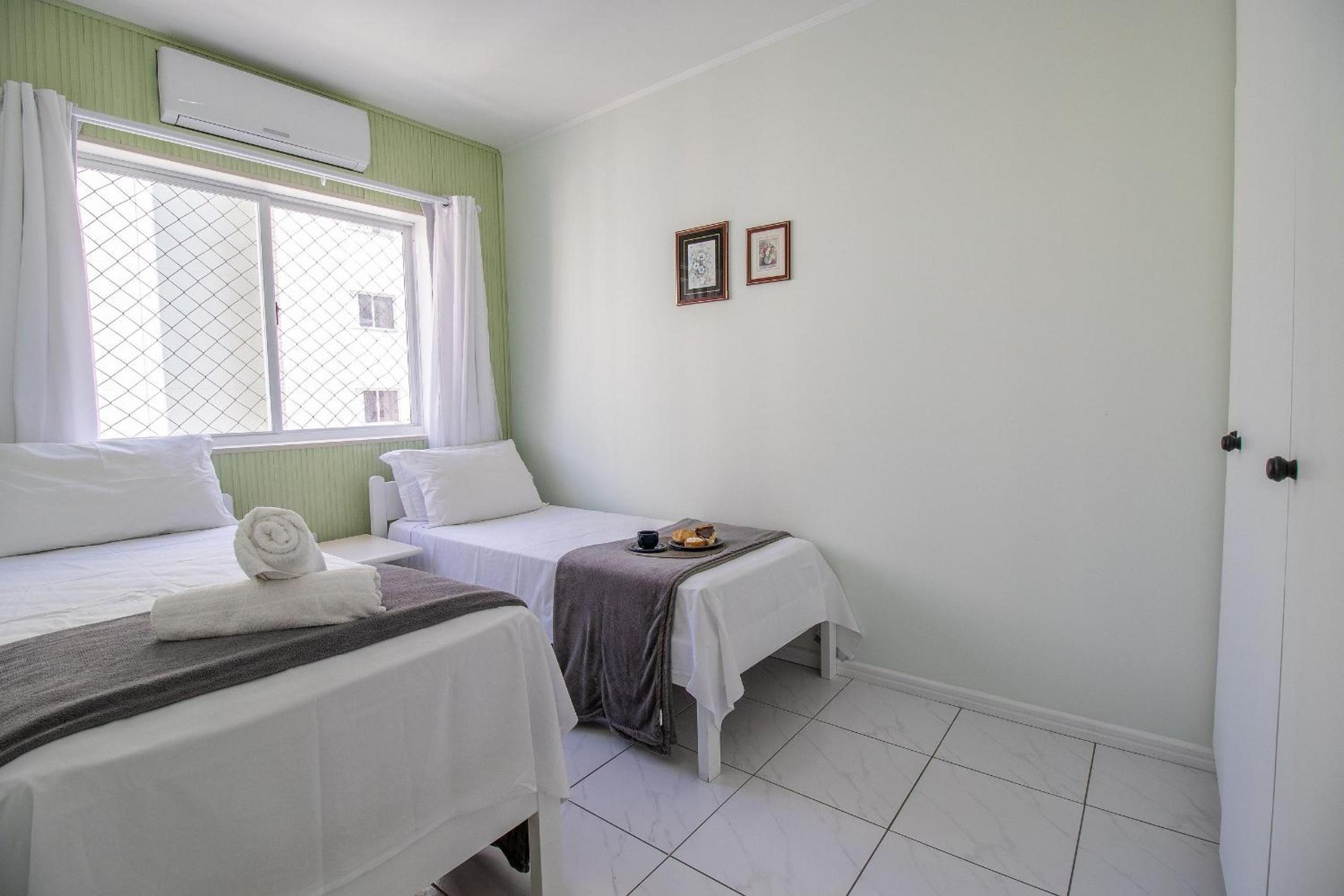 MRF74 - Churrasqueira, Quadra Mar, Garagem, 2 Dorm