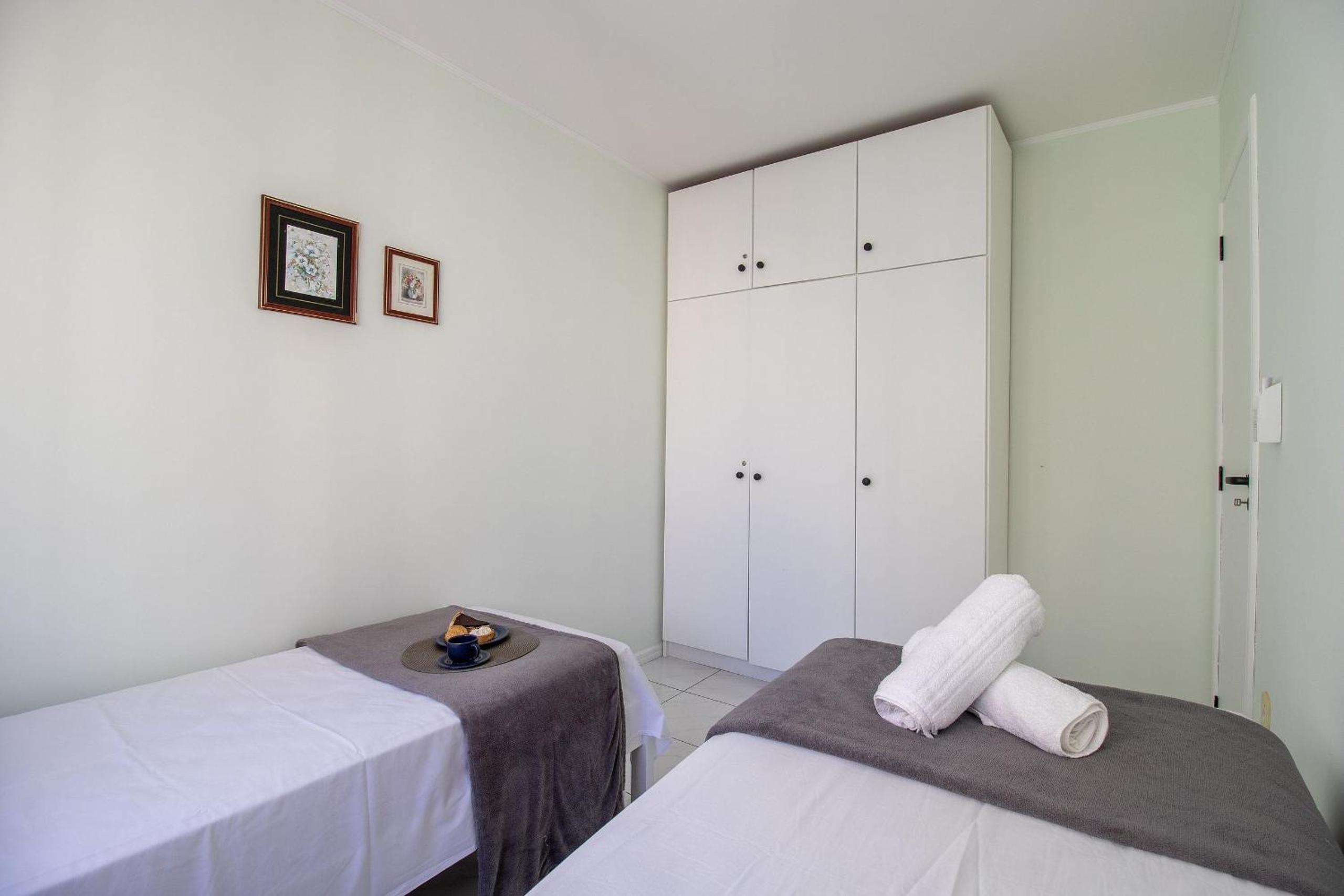MRF74 - Churrasqueira, Quadra Mar, Garagem, 2 Dorm