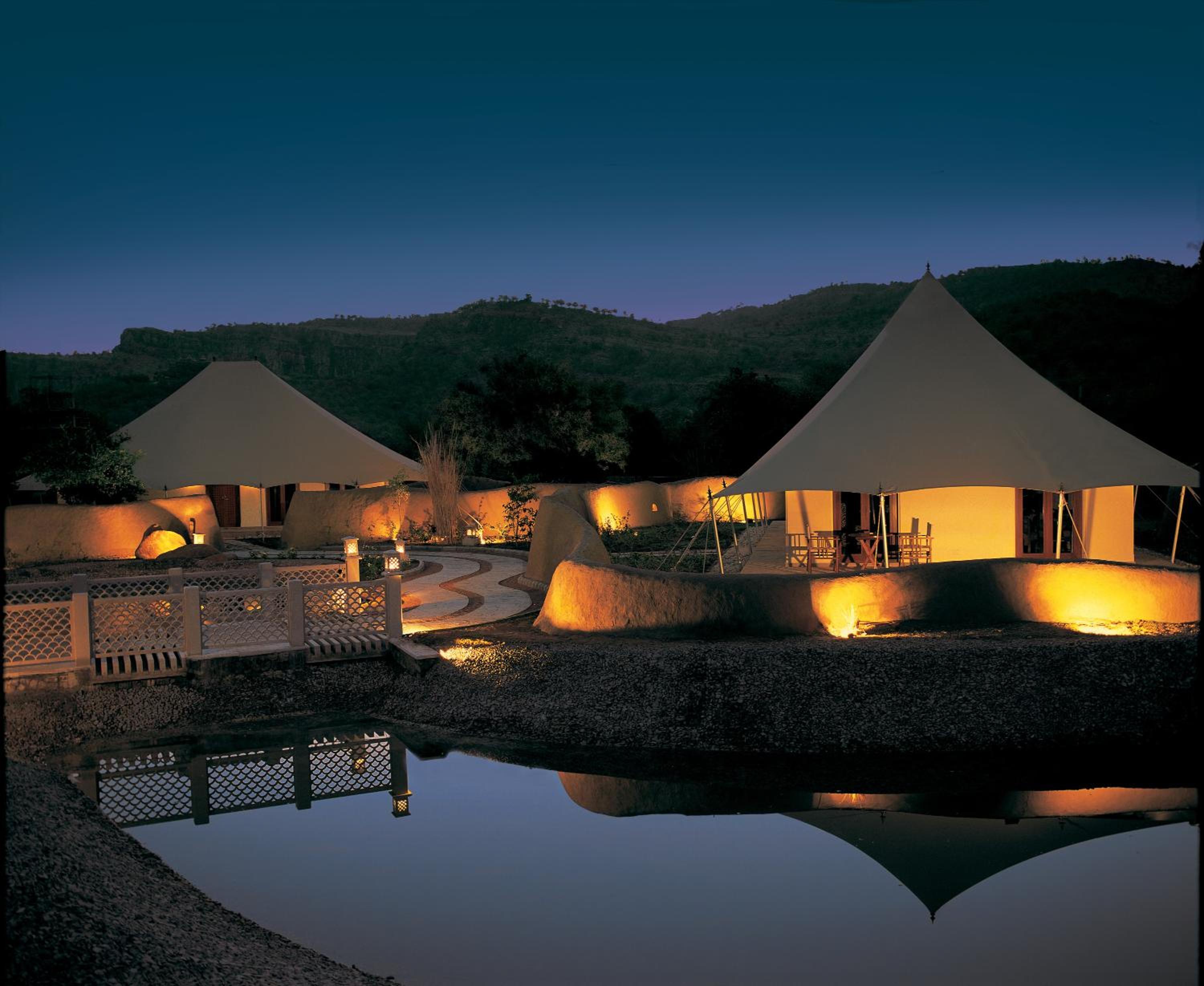 The Oberoi Vanyavilas Wildlife Resort, Ranthambhore view 5