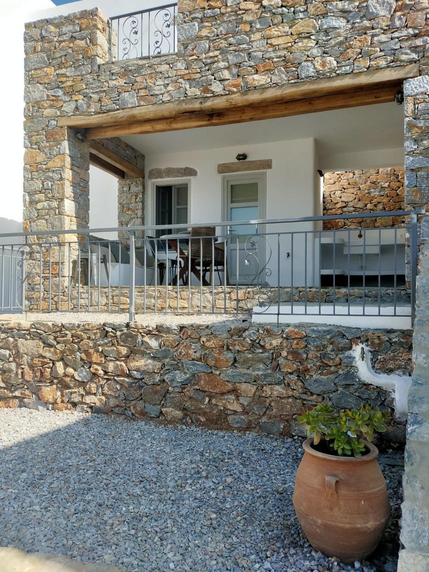 Ormos Seaside Villas, by Amorgos Holiday Homes photo 5