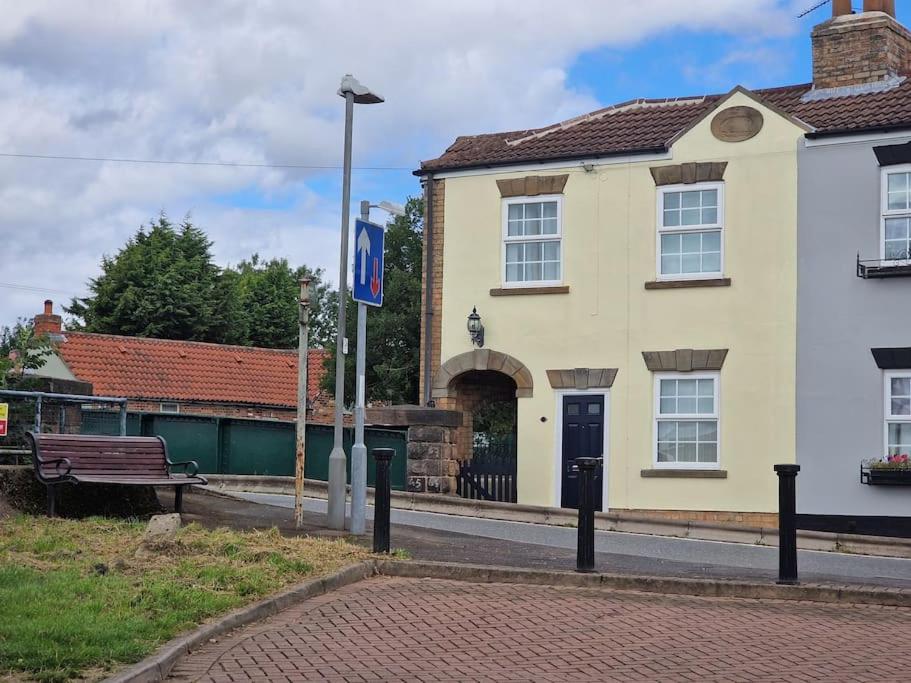 Number One Bridgefoot Cottage