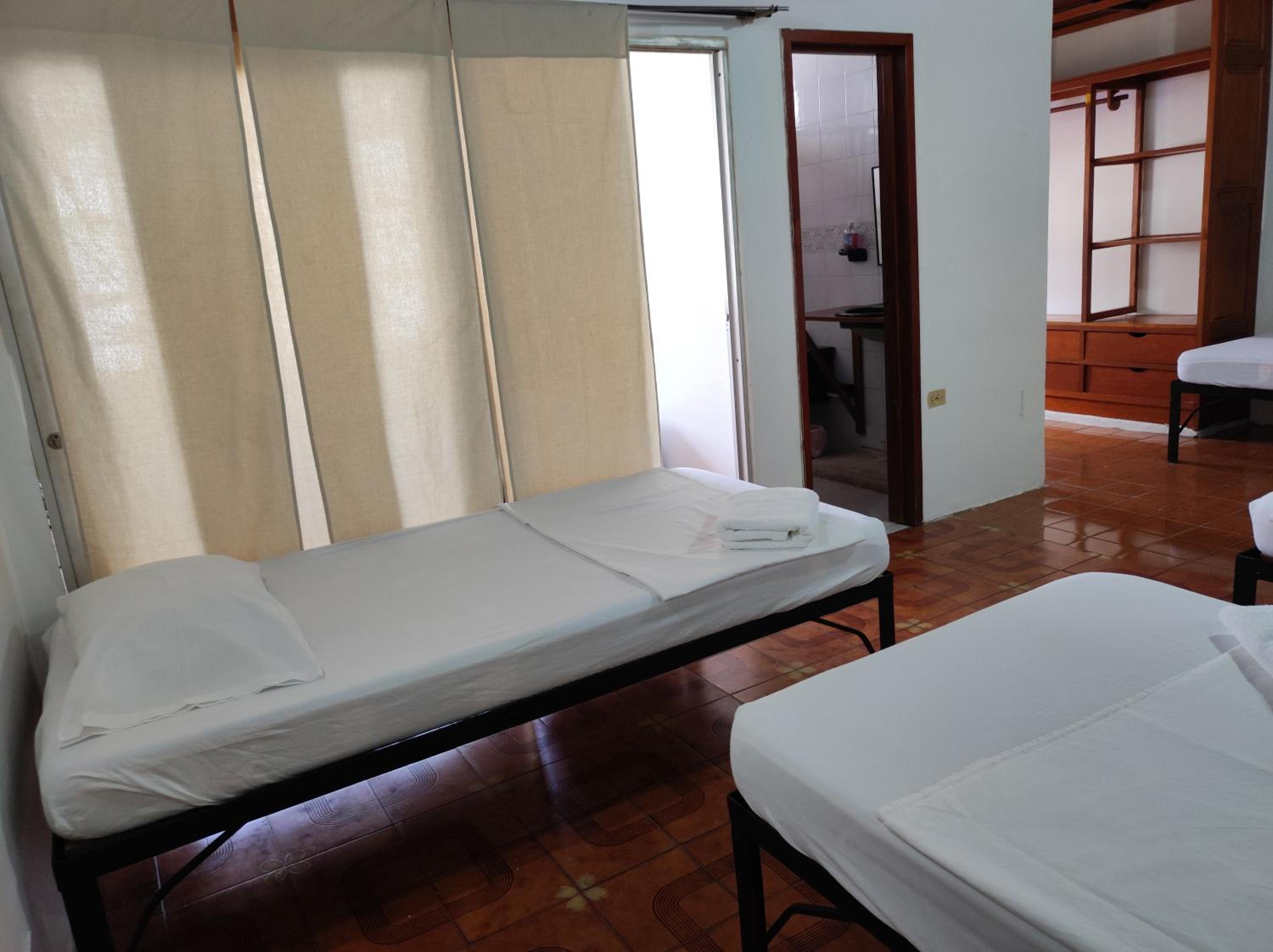 LETICIAS GUEST HOUSE