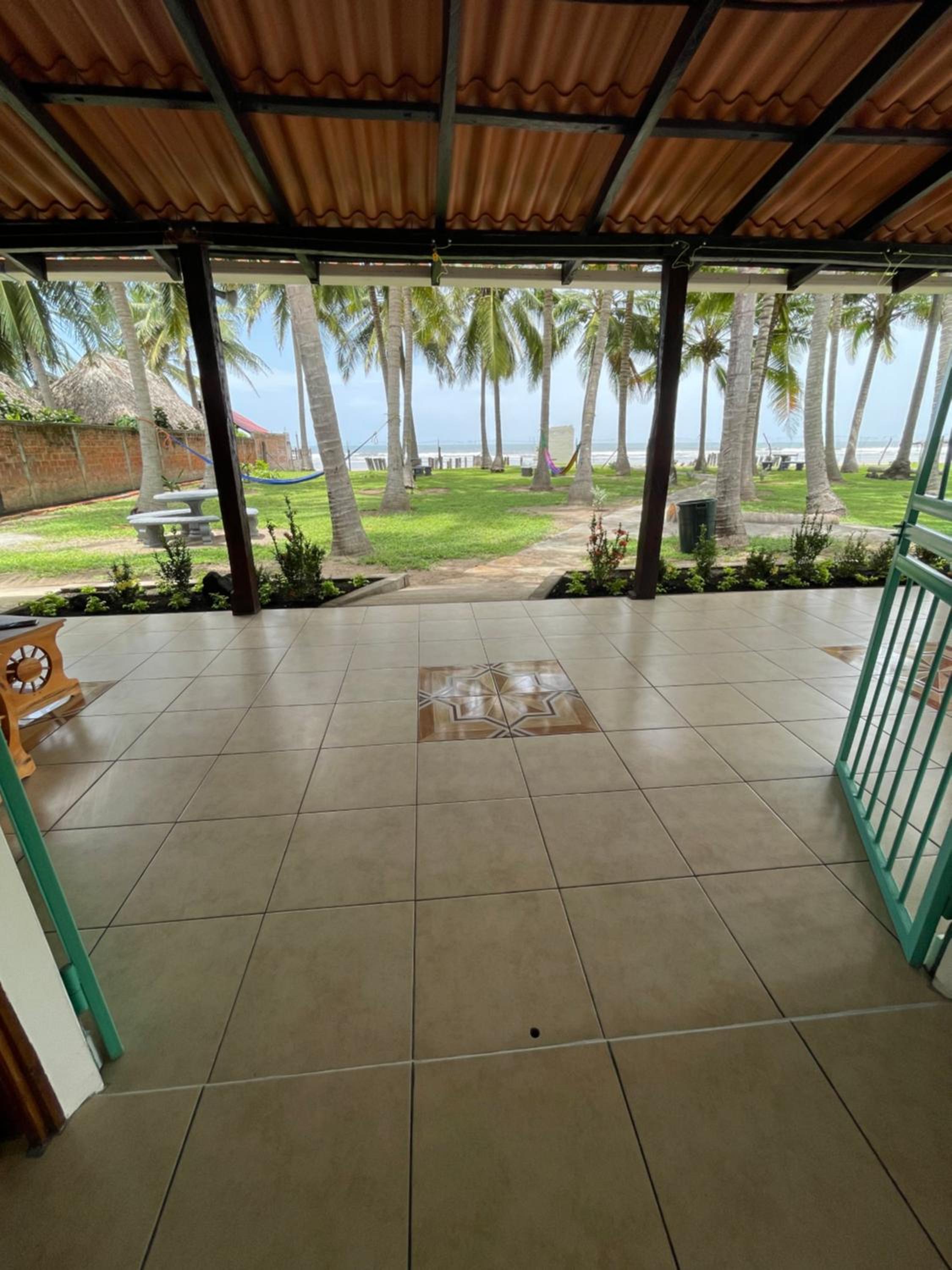 oasis natural en un paraiso tropical view 2
