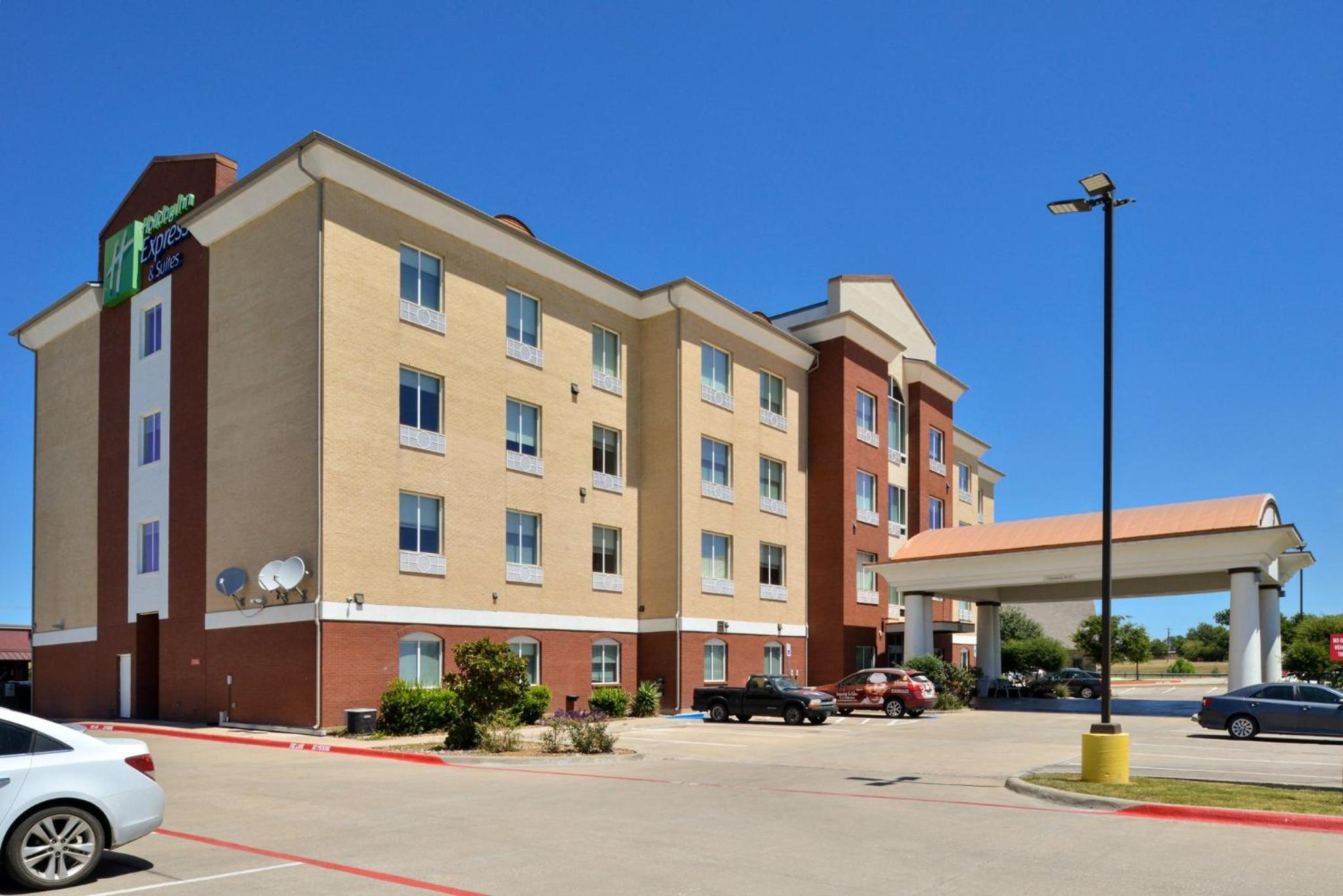Greenville Vacations - Holiday Inn Express Hotel  Suites Royse City - RockwallRockwall - Royse City, an IHG Hotel - Property Image 1