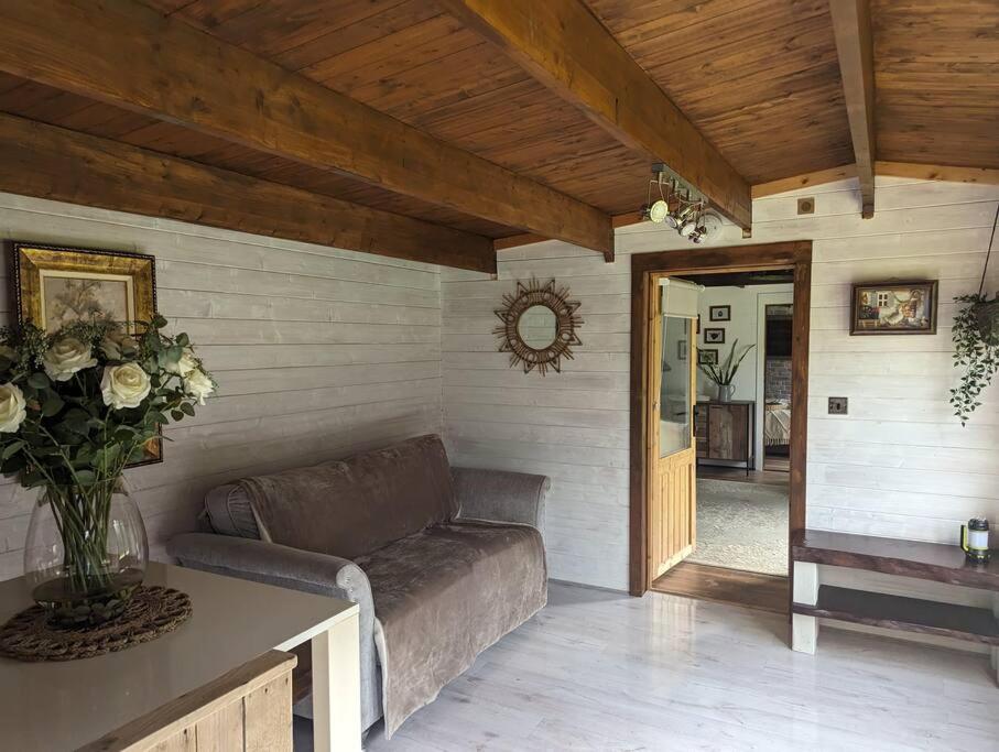 Gorgeous countryside cabin