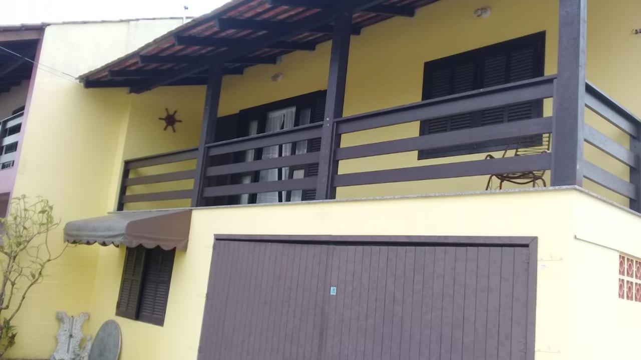 Casa Amarela