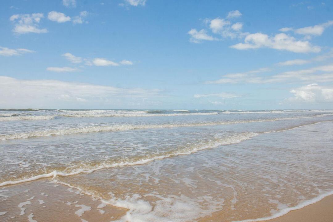 Otimo apto a beira mar com WiFi em Ilheus BA