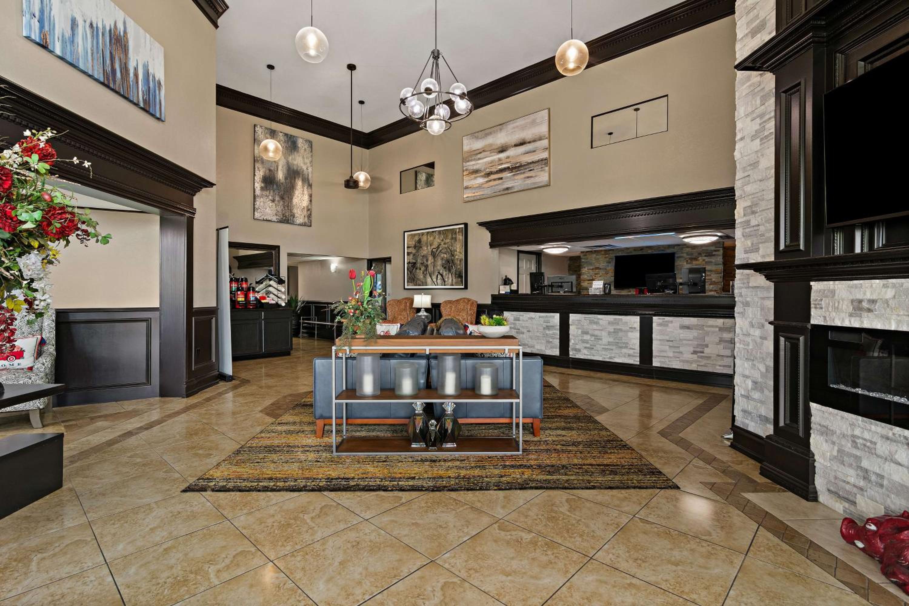 Best Western Windsor Suites