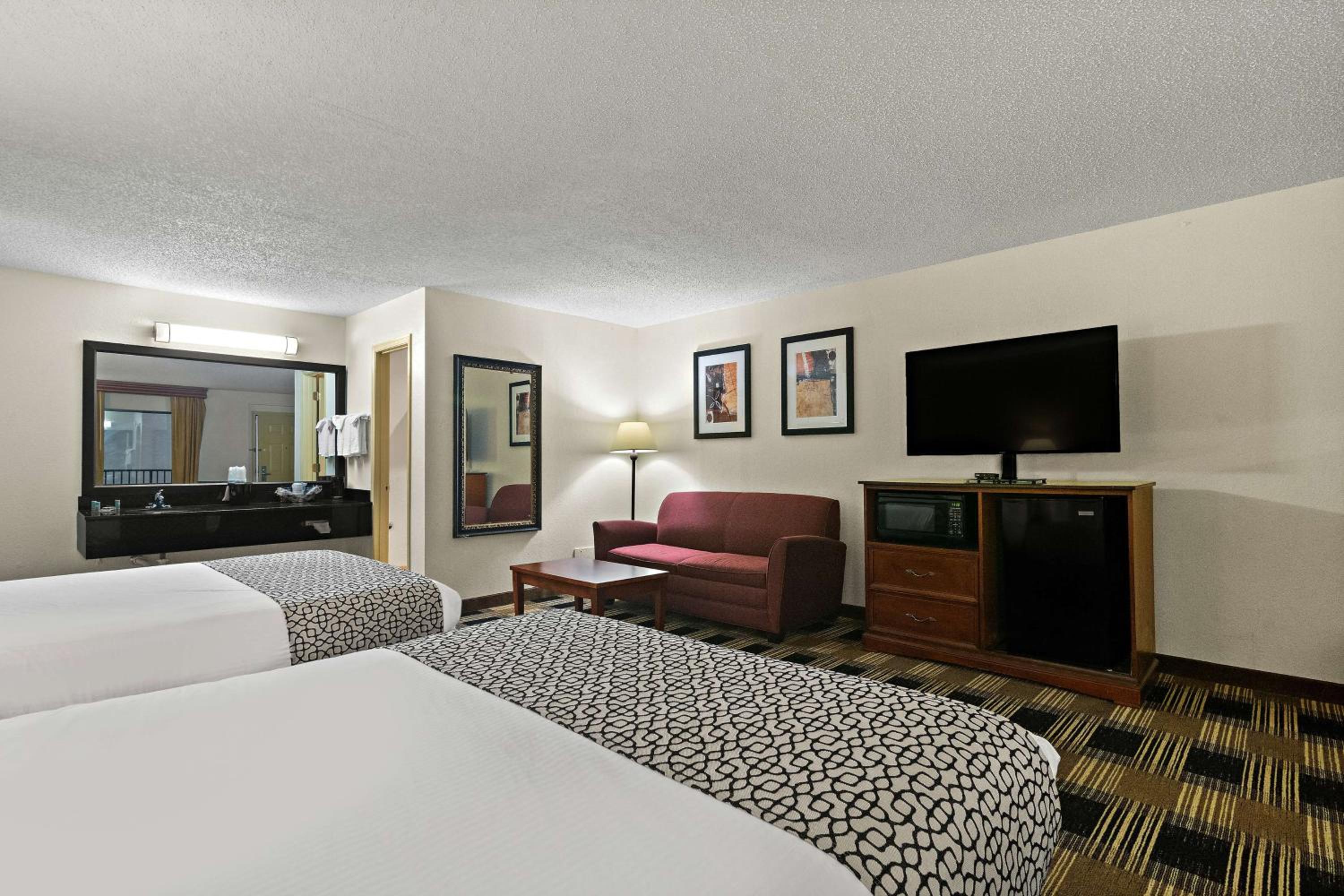 Best Western Windsor Suites