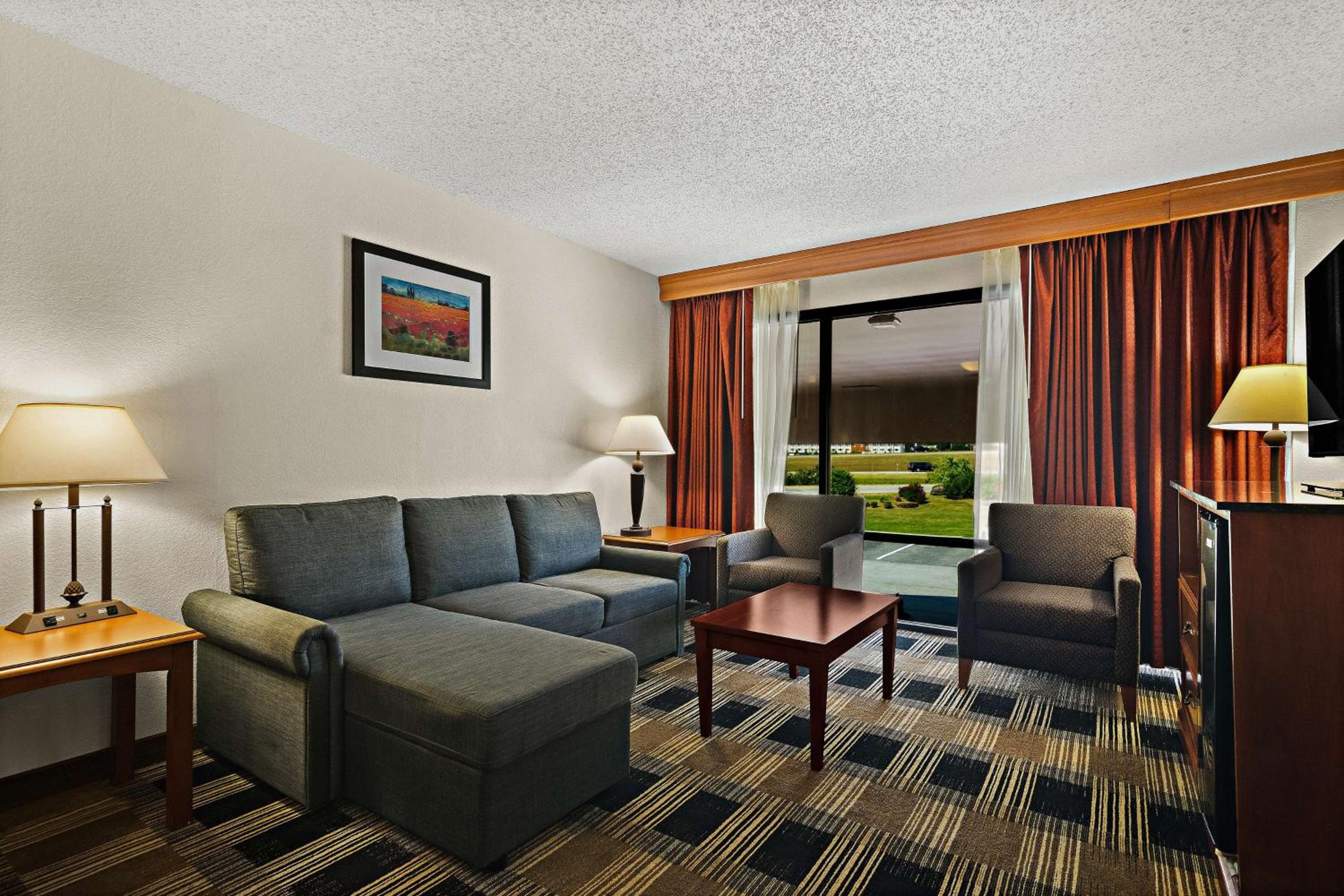 Best Western Windsor Suites