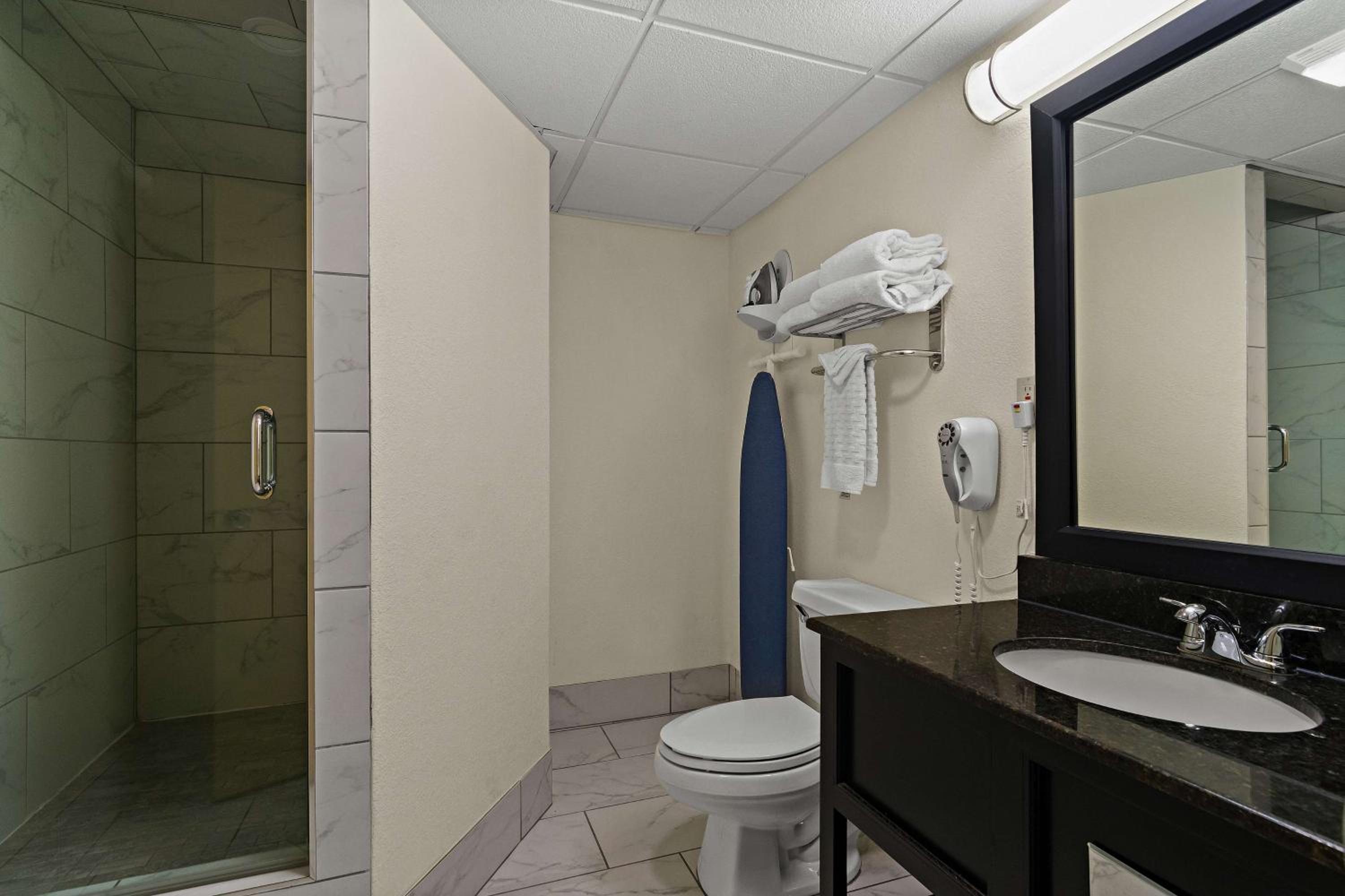 Best Western Windsor Suites