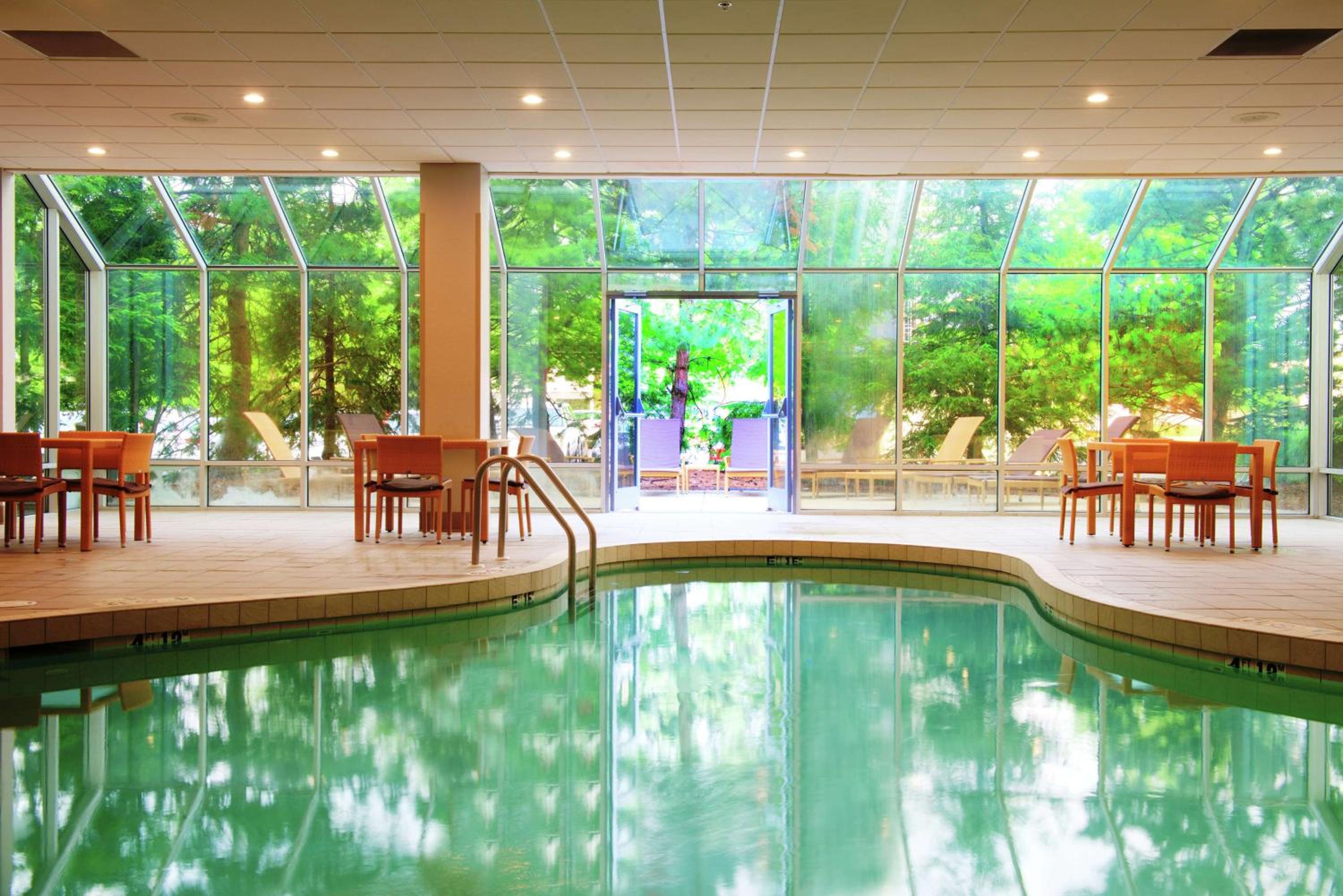Embassy Suites by Hilton Cincinnati Northeast - Blue Ash - Property Image 9