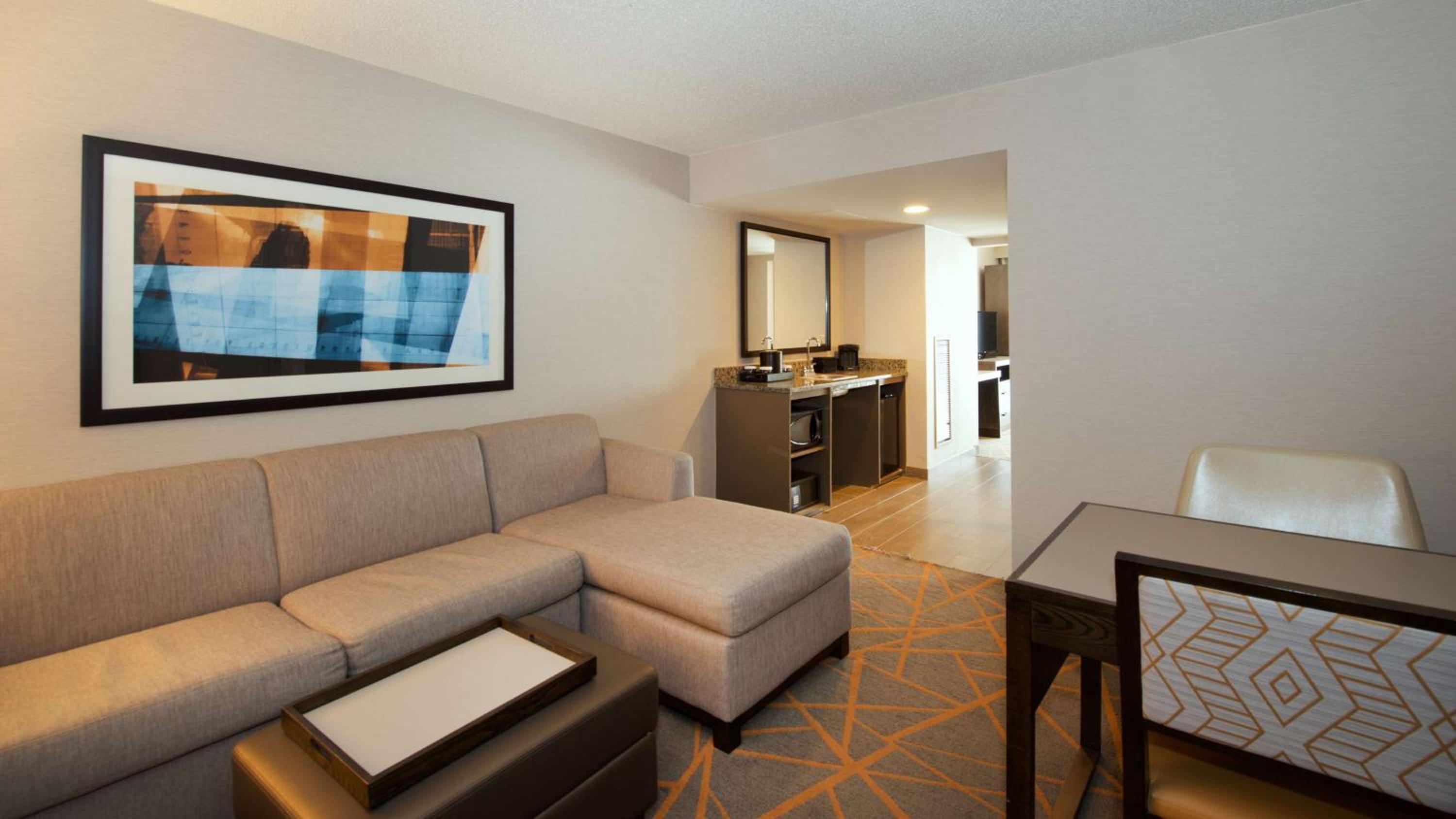 Embassy Suites by Hilton Cincinnati Northeast - Blue Ash - Property Image 27