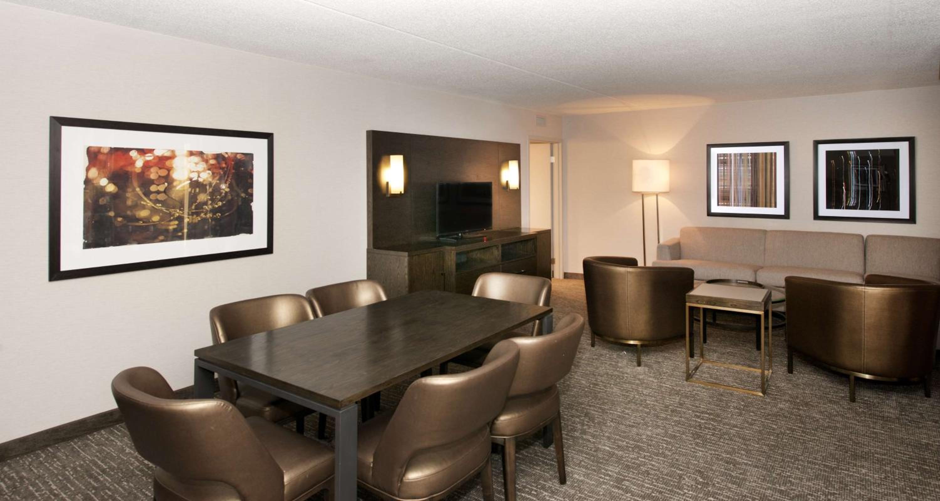 Embassy Suites by Hilton Cincinnati Northeast - Blue Ash - Property Image 43