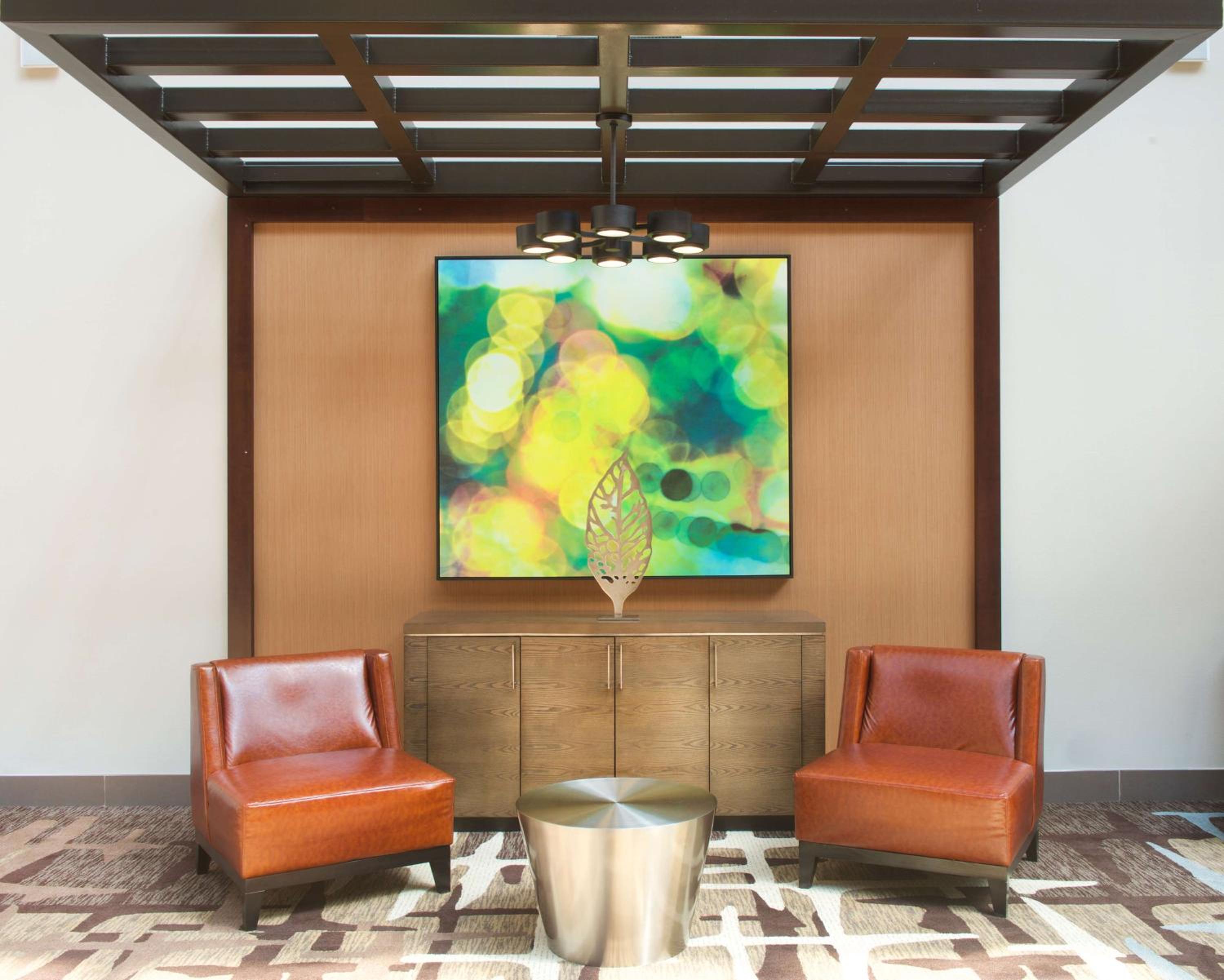 Embassy Suites by Hilton Cincinnati Northeast - Blue Ash - Property Image 16
