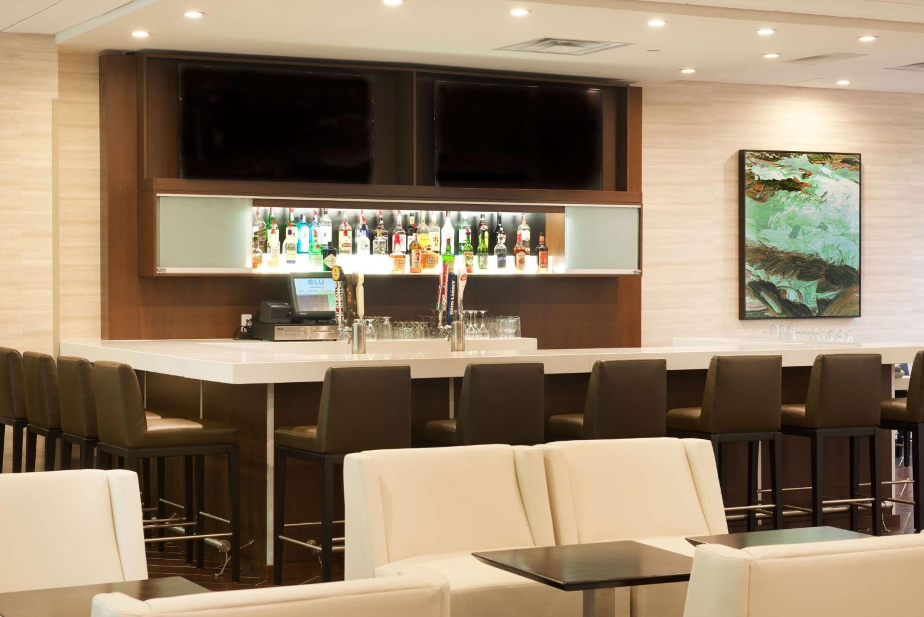 Embassy Suites by Hilton Cincinnati Northeast - Blue Ash - Property Image 19
