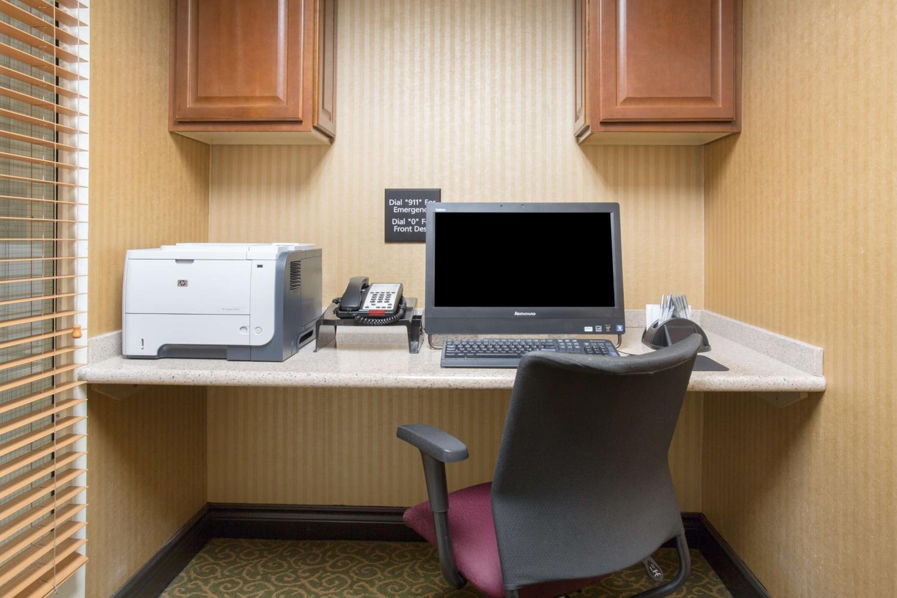 Destin Vacations - Hampton Inn Santa Rosa - Property Image 3