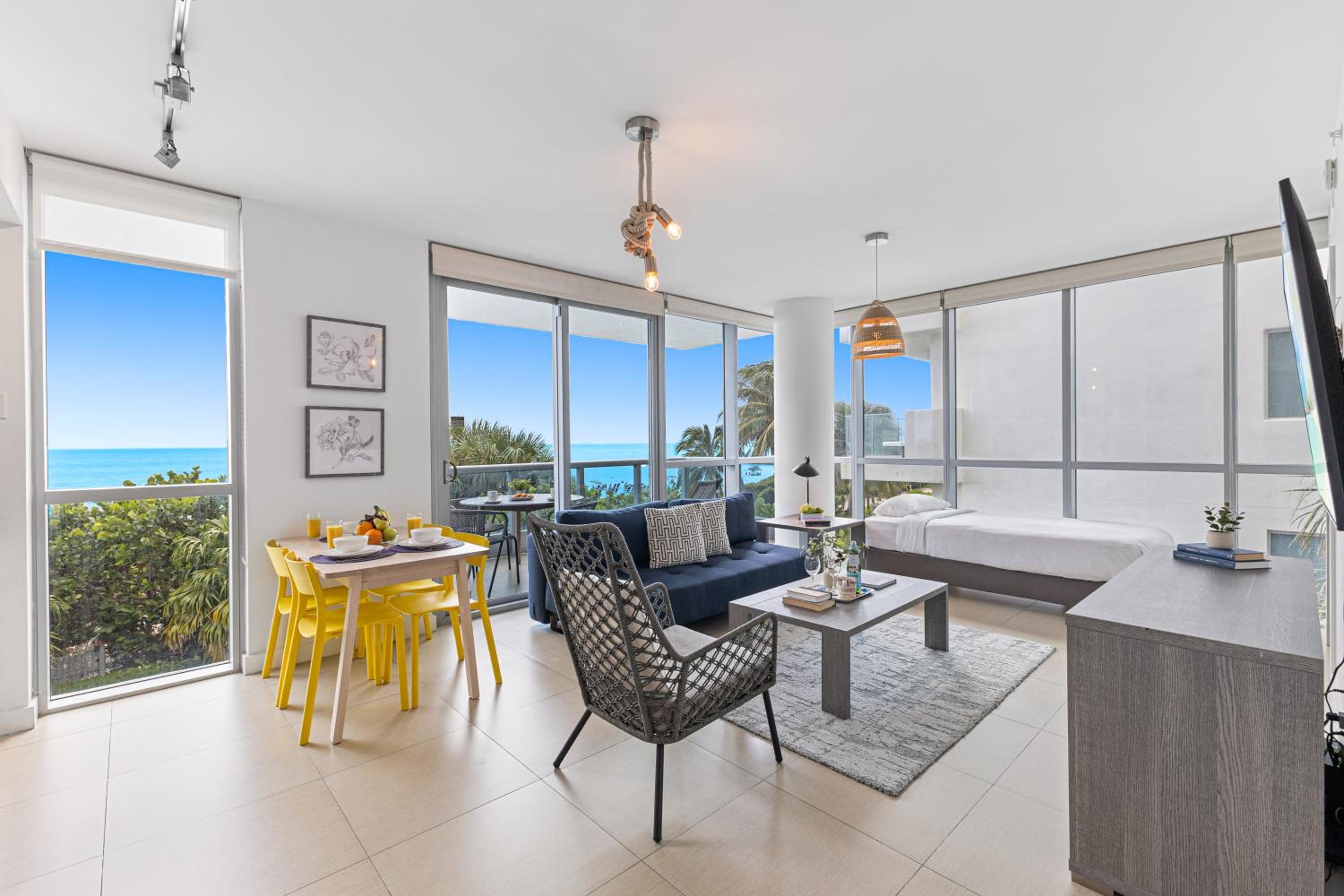 Dharma Home Suites Miami Beach at Monte Carlo