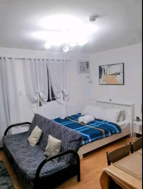 Arezzo Place Condo