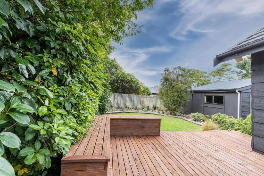 51 Conical Hill Road view 3