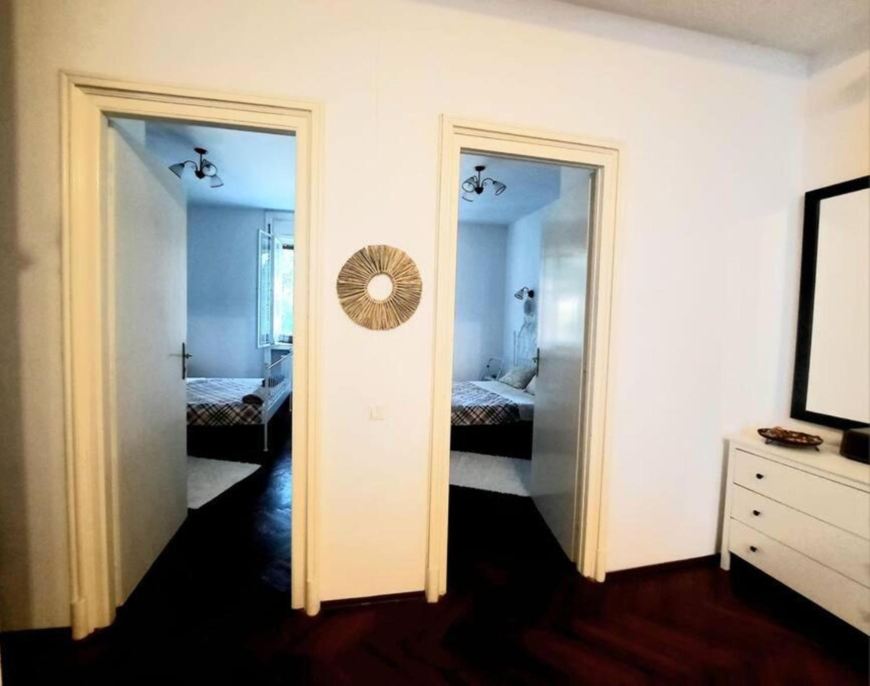 Timisoara Central 2 Bedroom Hotel Serviced Belle Vue Apart By the Park