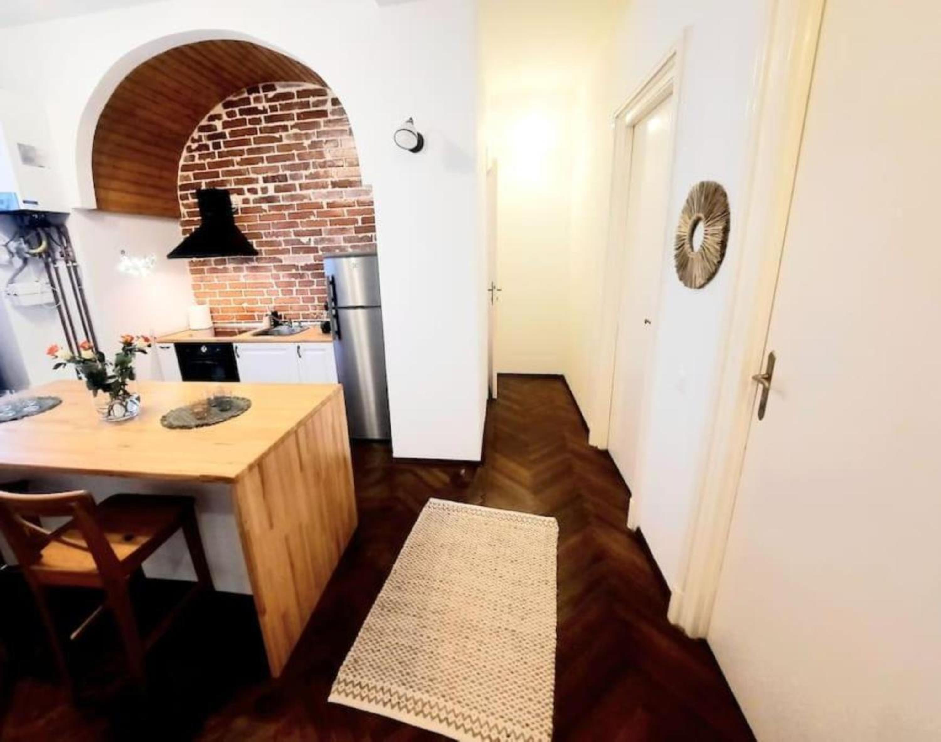 Timisoara Central 2 Bedroom Hotel Serviced Belle Vue Apart By the Park