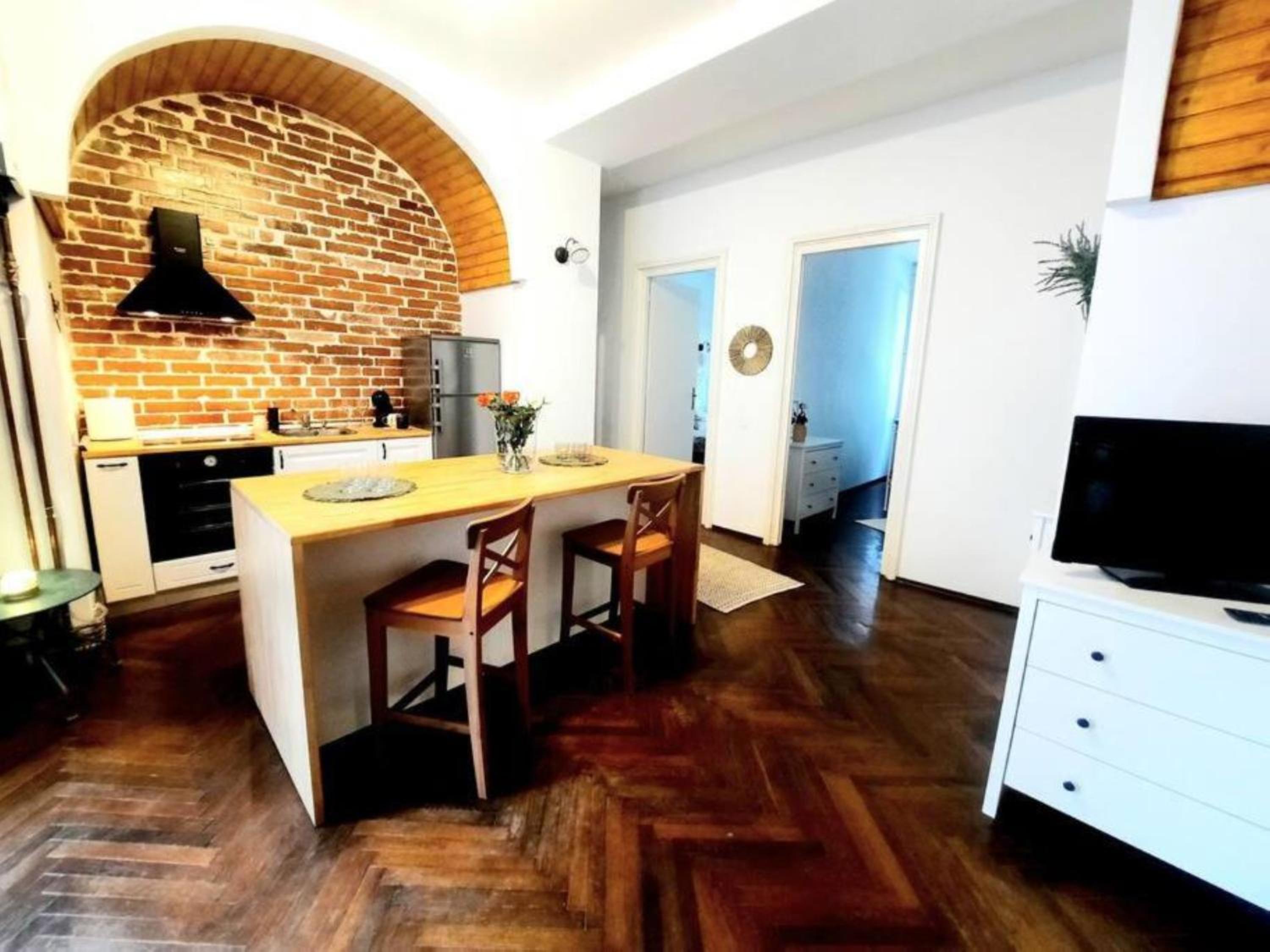 Timisoara Central 2 Bedroom Hotel Serviced Belle Vue Apart By the Park