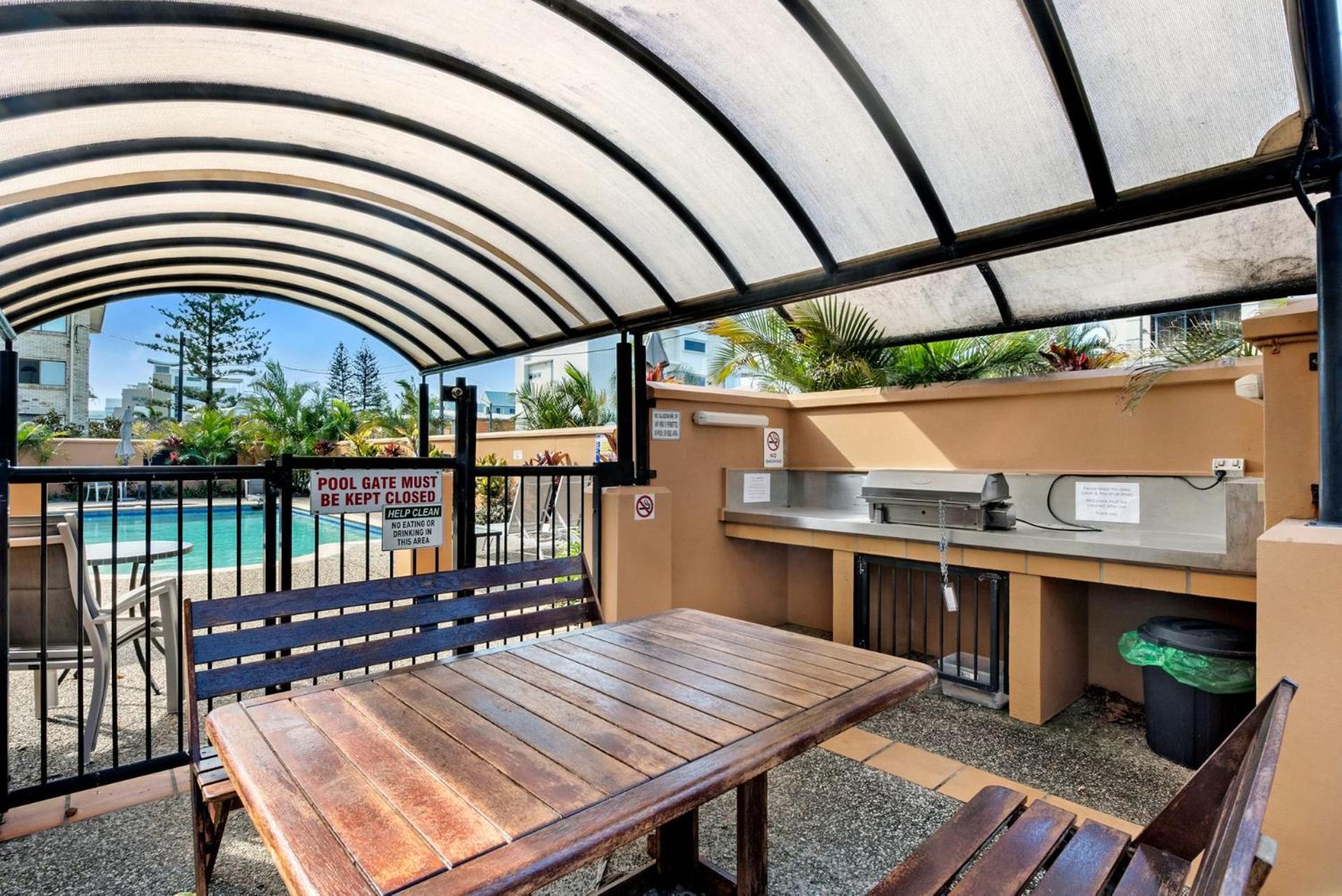Paradise Ocean 2 Bedroom Apartment - CoastHM