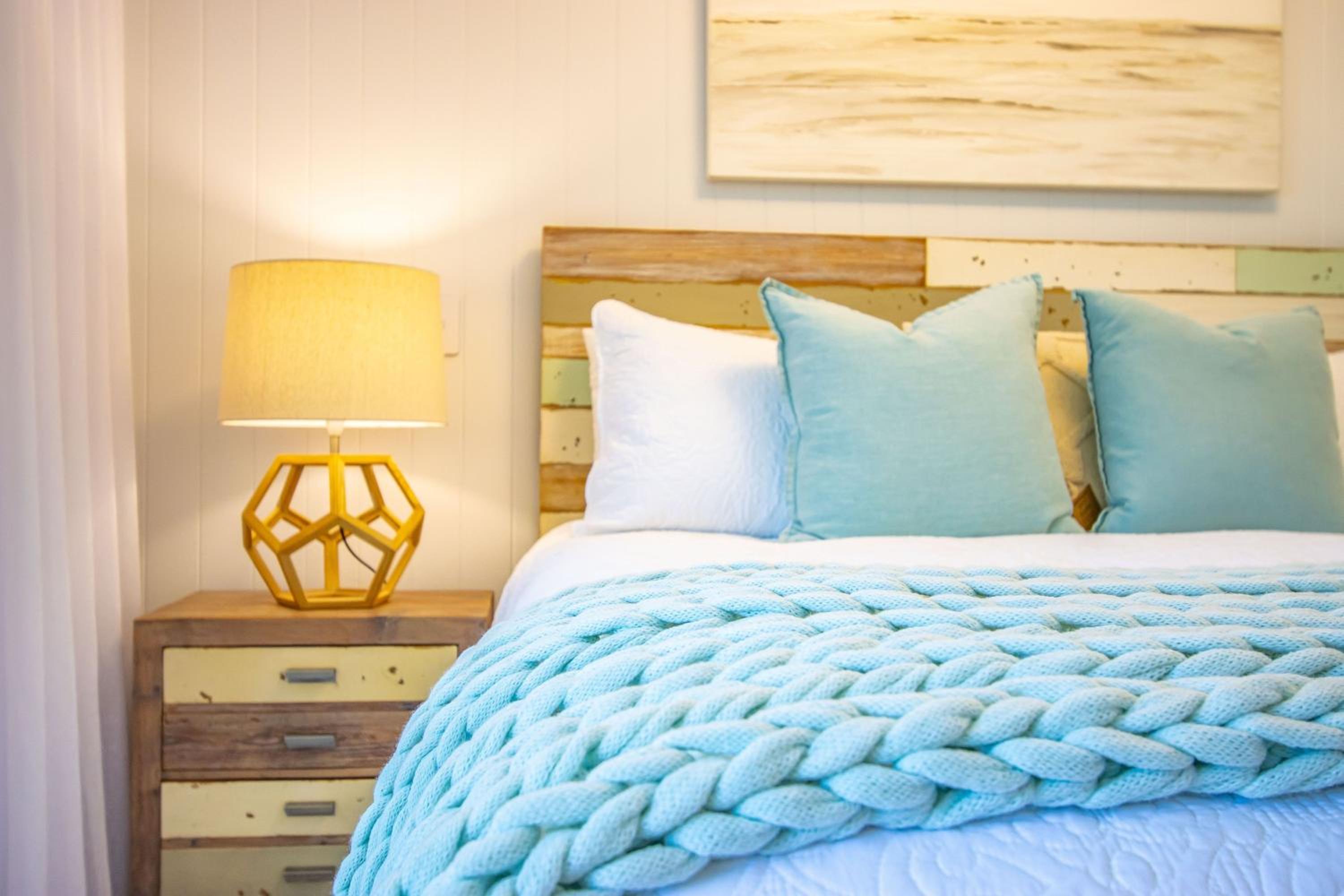 Drift North Beachfront Apartments - Private Apartments