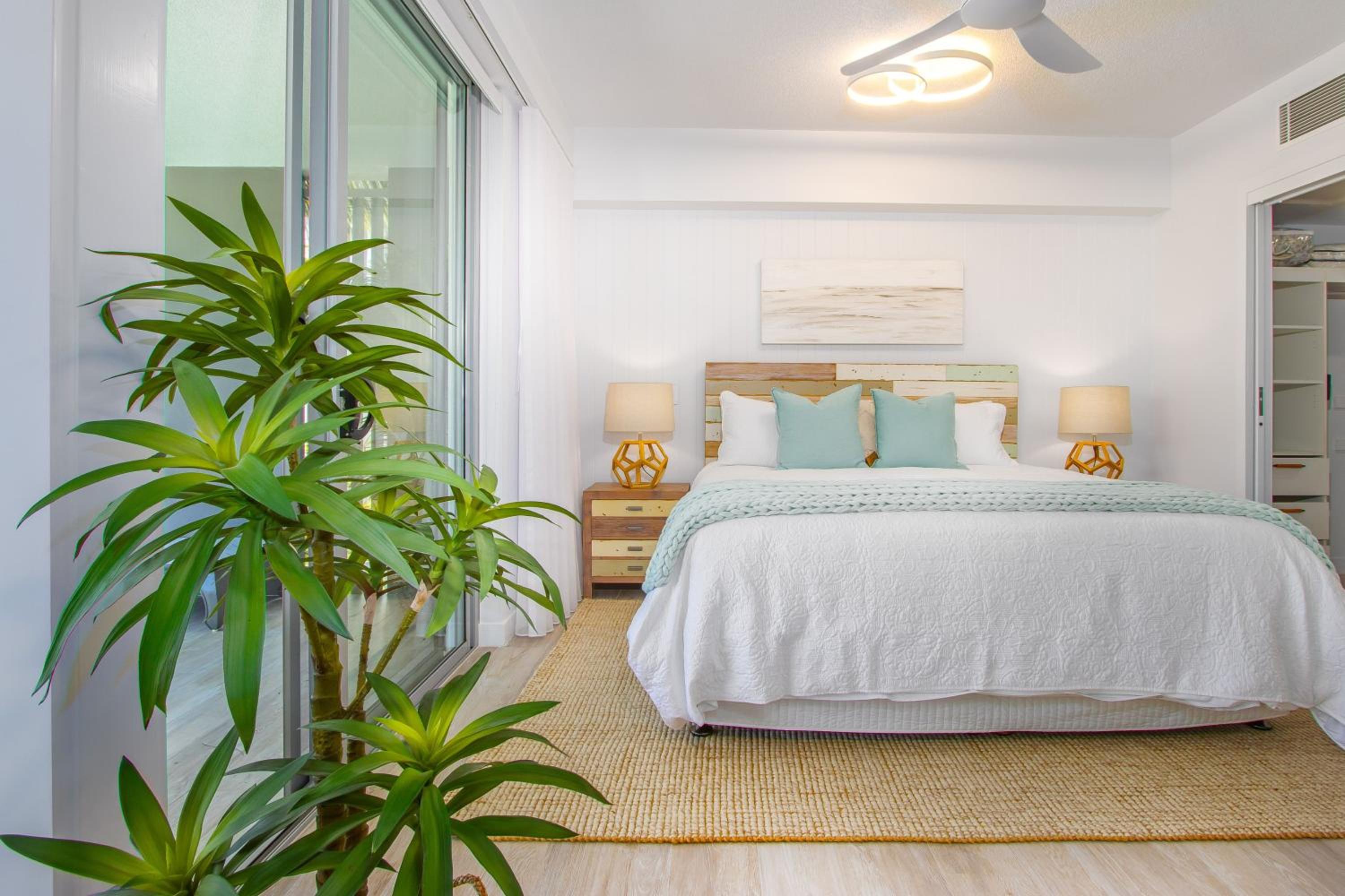 Drift North Beachfront Apartments - Private Apartments