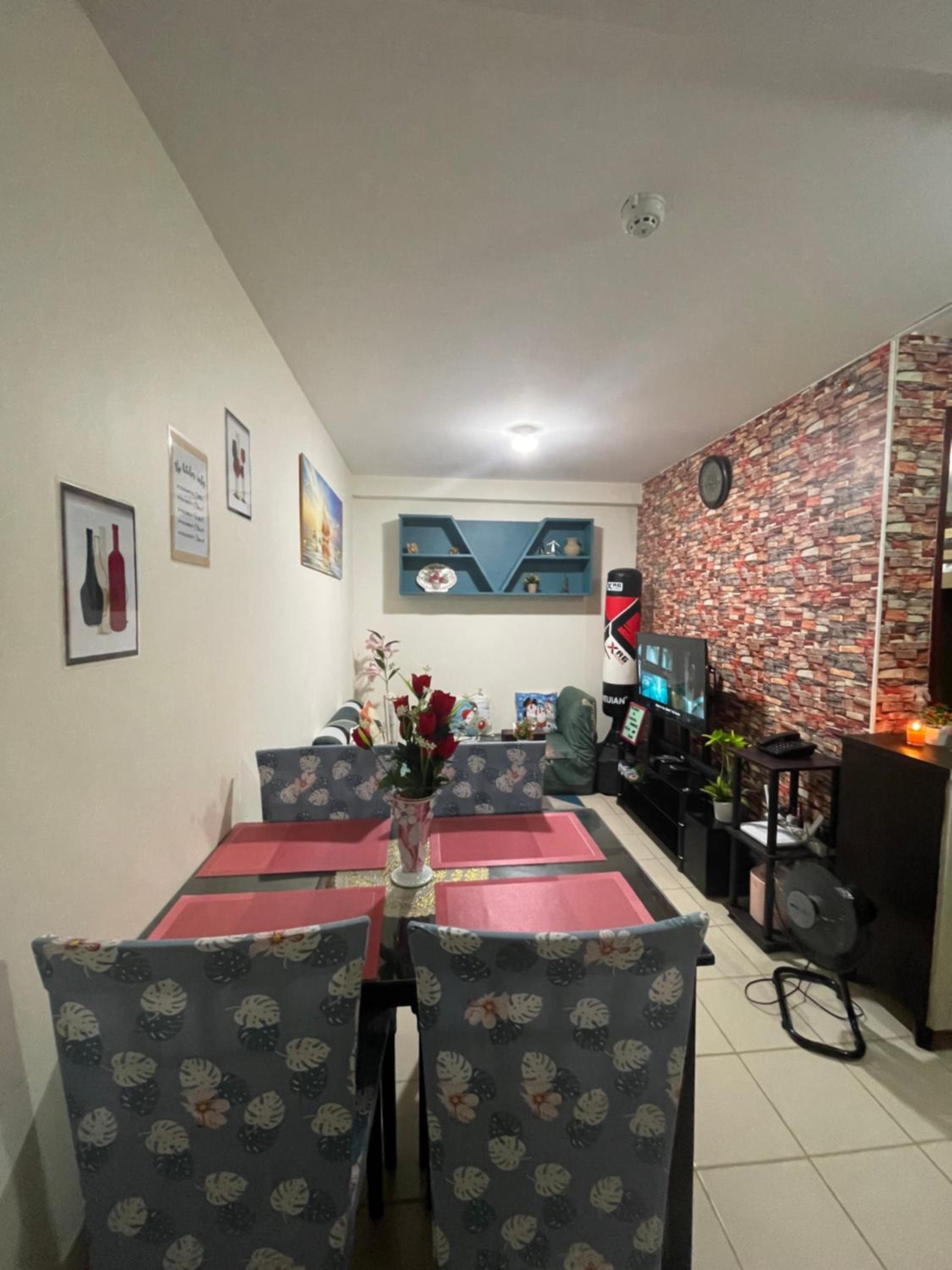 Kachada Condotel Urban Deca Home view 4