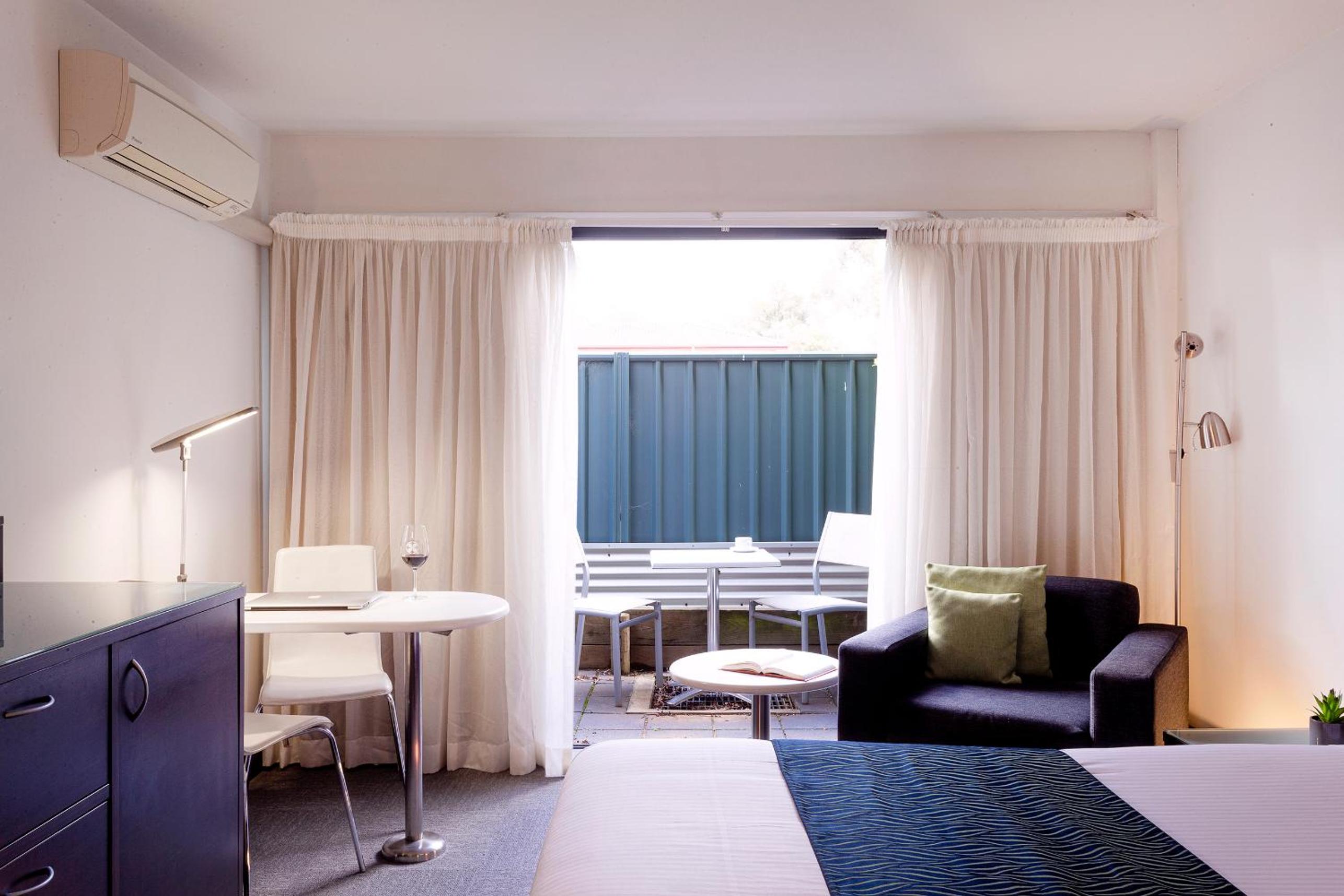 Station Motel