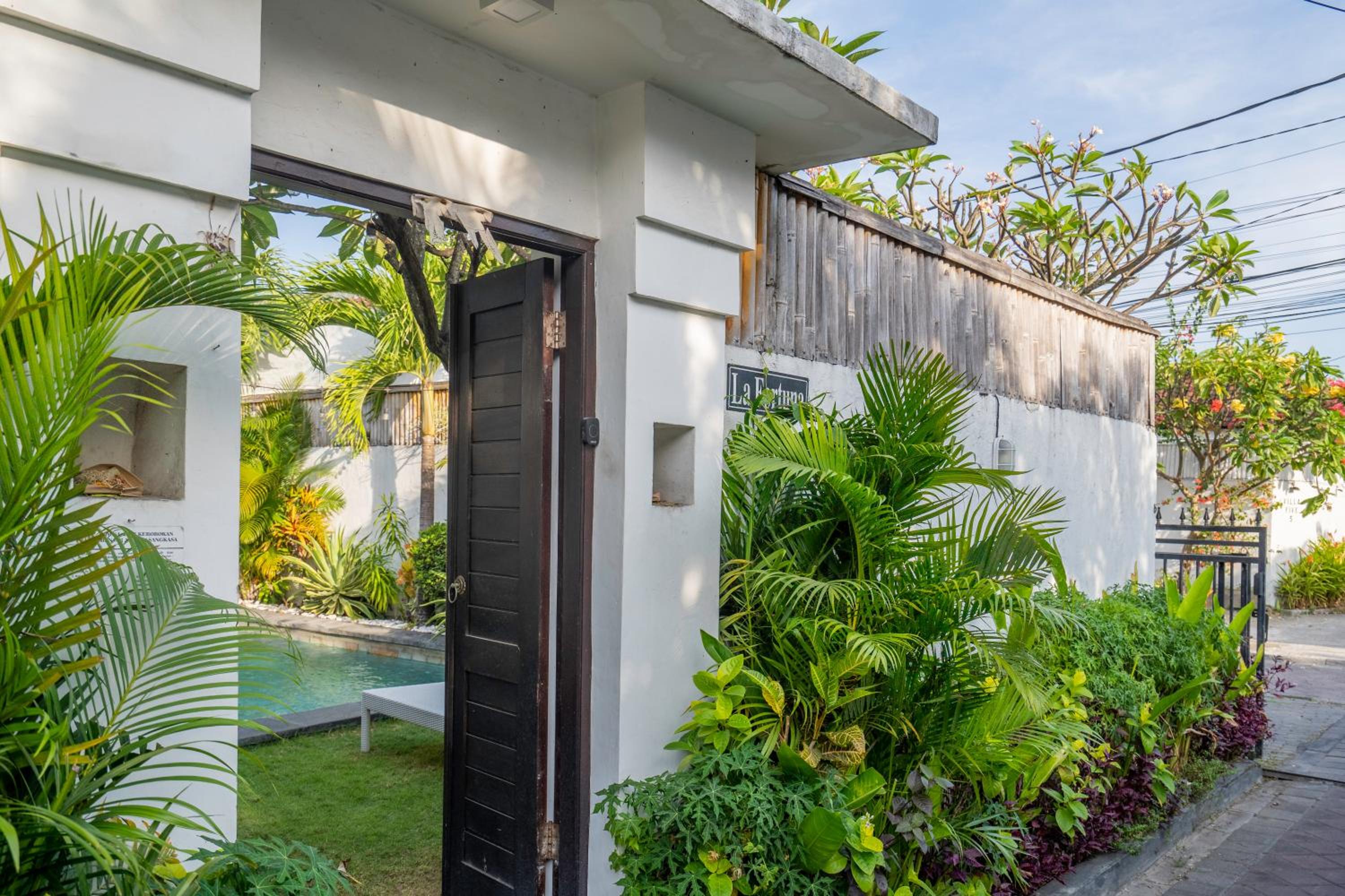 Hotel La Fortuna - Image 1