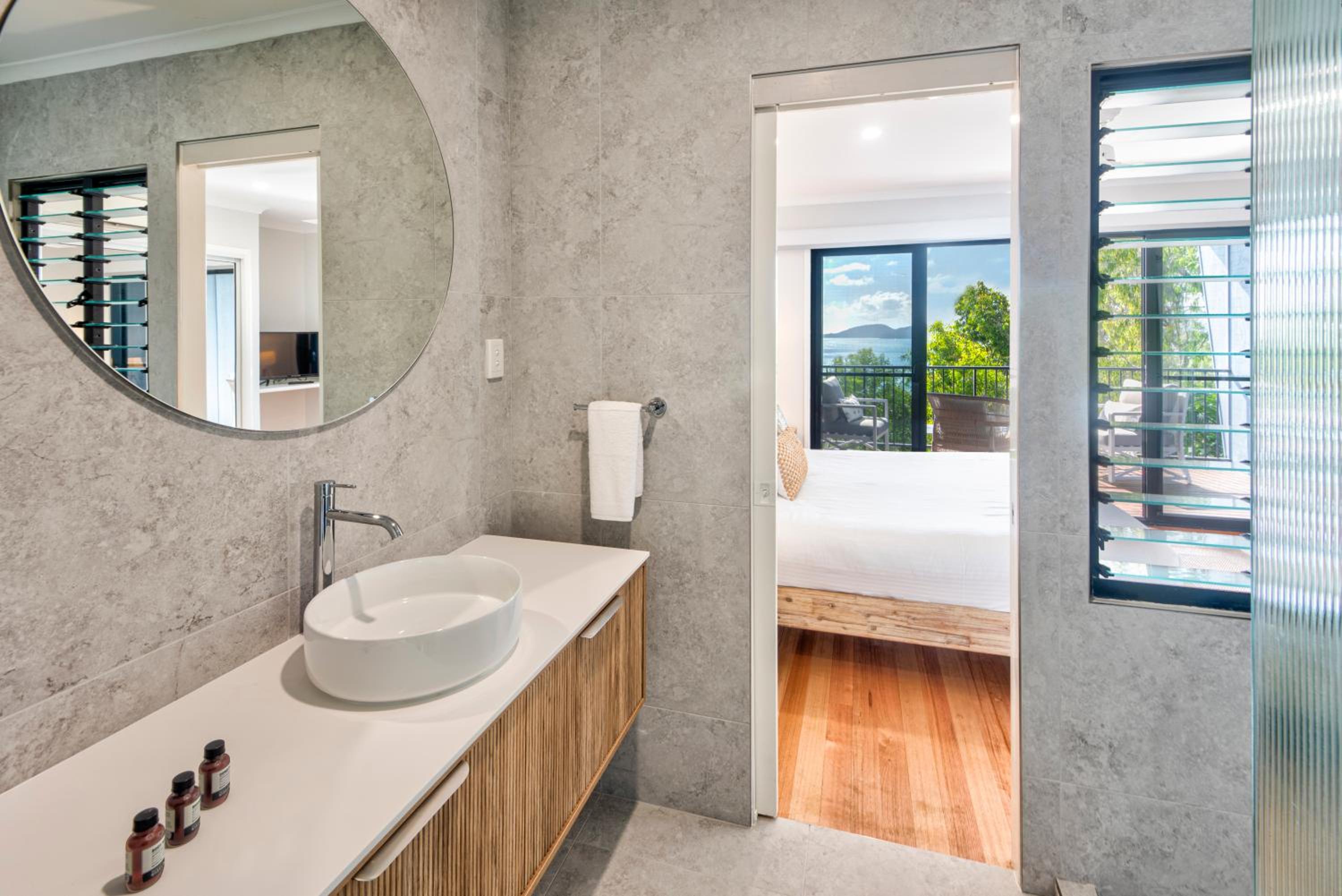 Panorama Apartments on Hamilton Island by HIHA