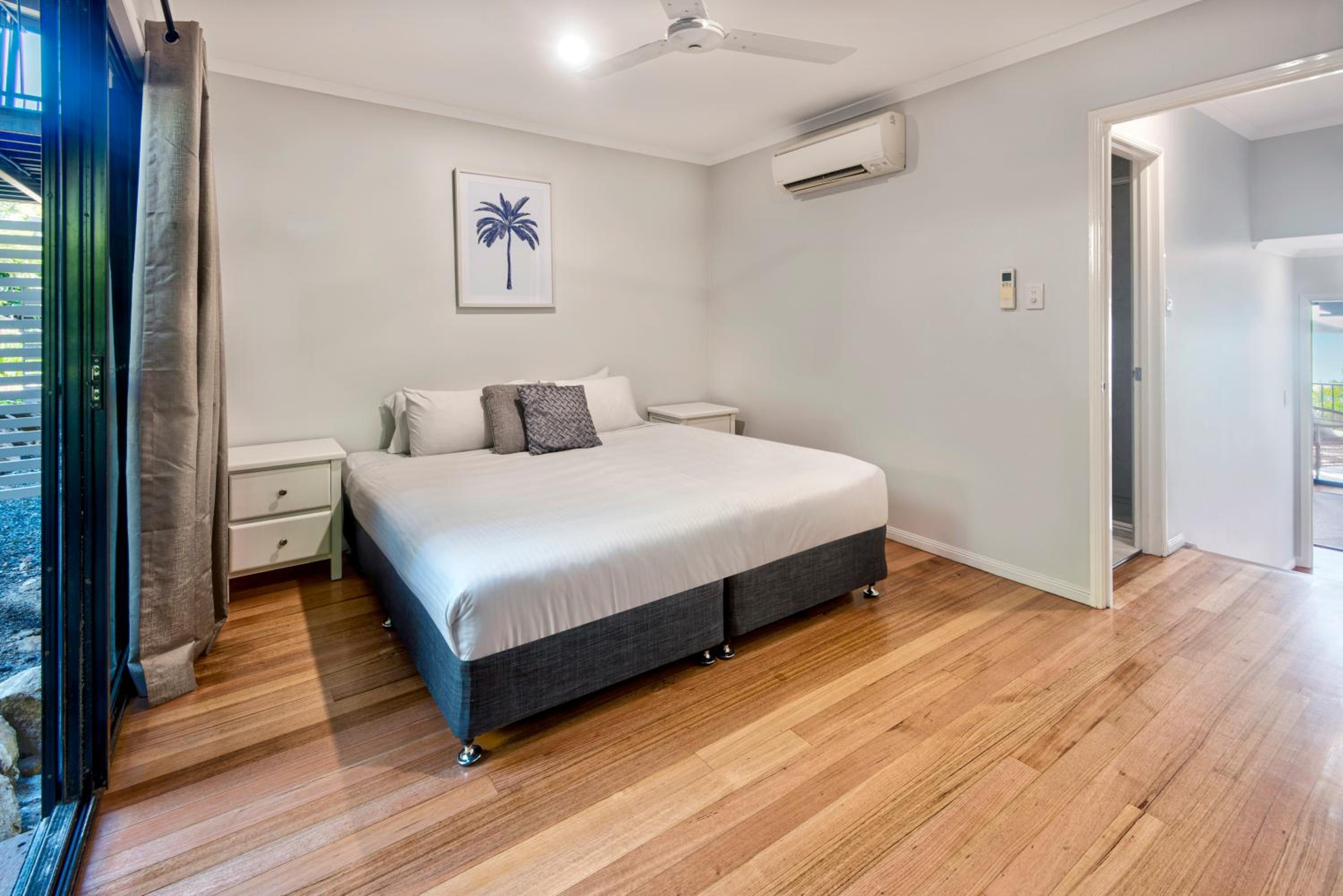 Panorama Apartments on Hamilton Island by HIHA