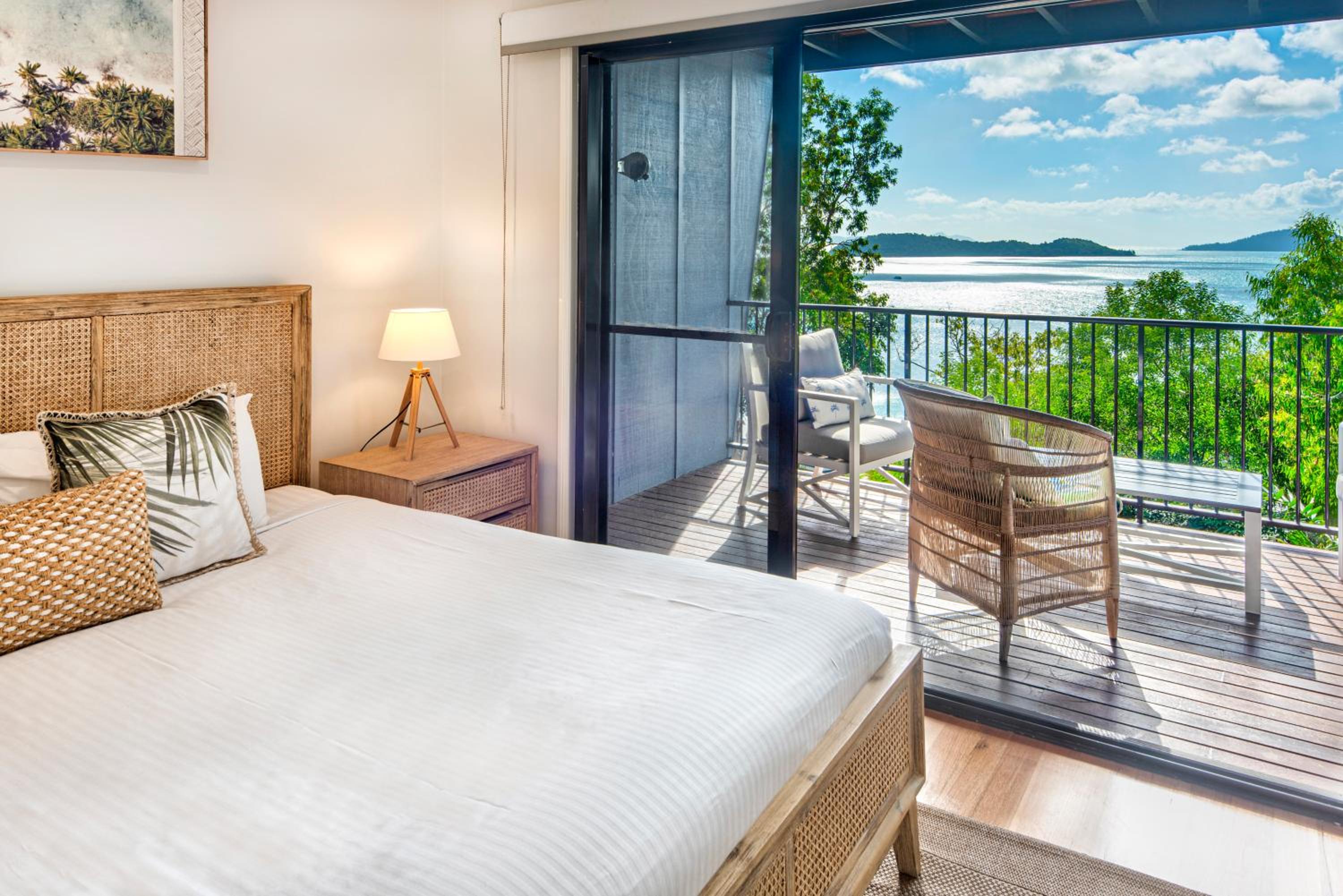 Panorama Apartments on Hamilton Island by HIHA