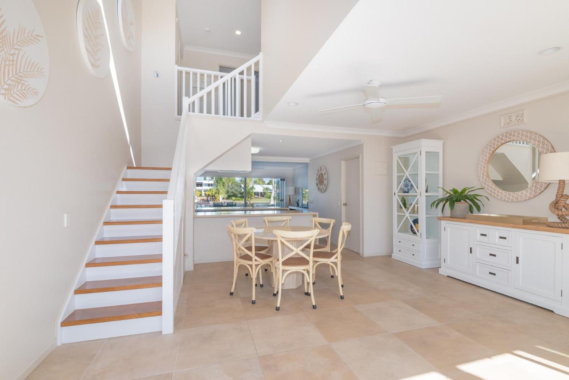 Noosa Entrance Waterfront Resort